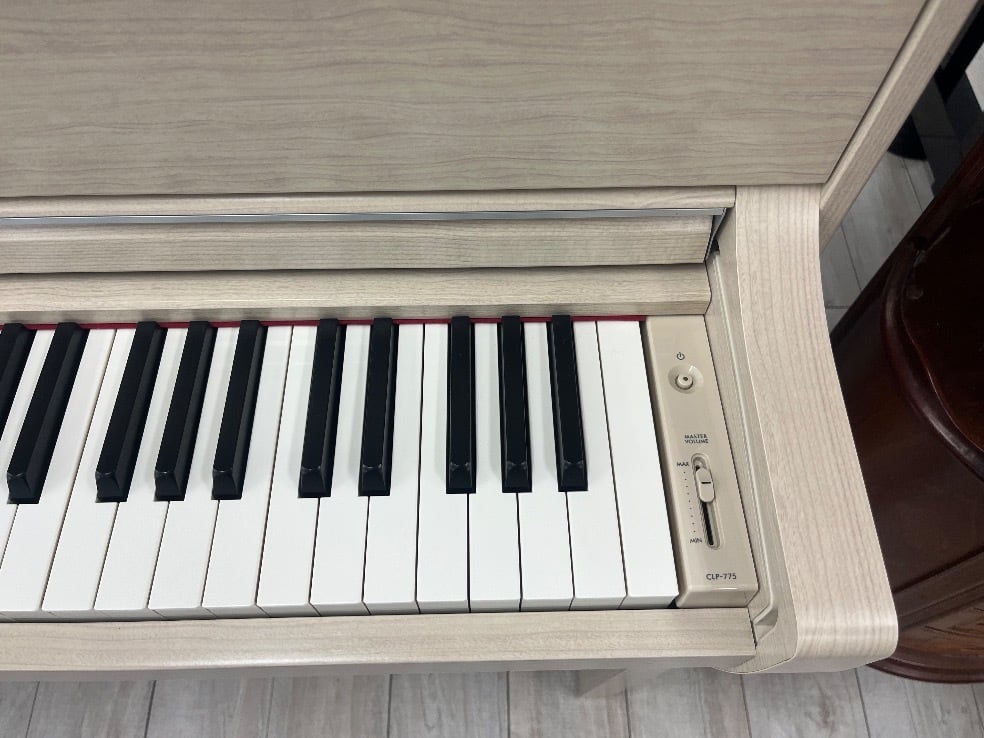 ☆77547【電子ピアノ】YAMAHA CLP775WA 22年製 | リユース専門店エプコ