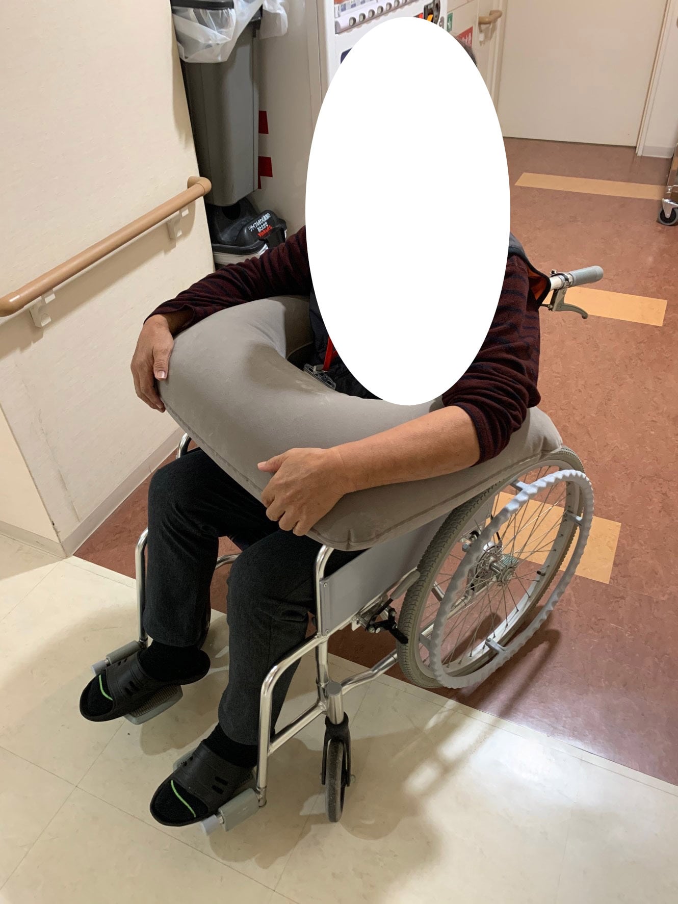 介護用 ポジショニングクッション エアータイプ 日本製 体位変換 円背 車椅子 体圧分散 グレー 1個