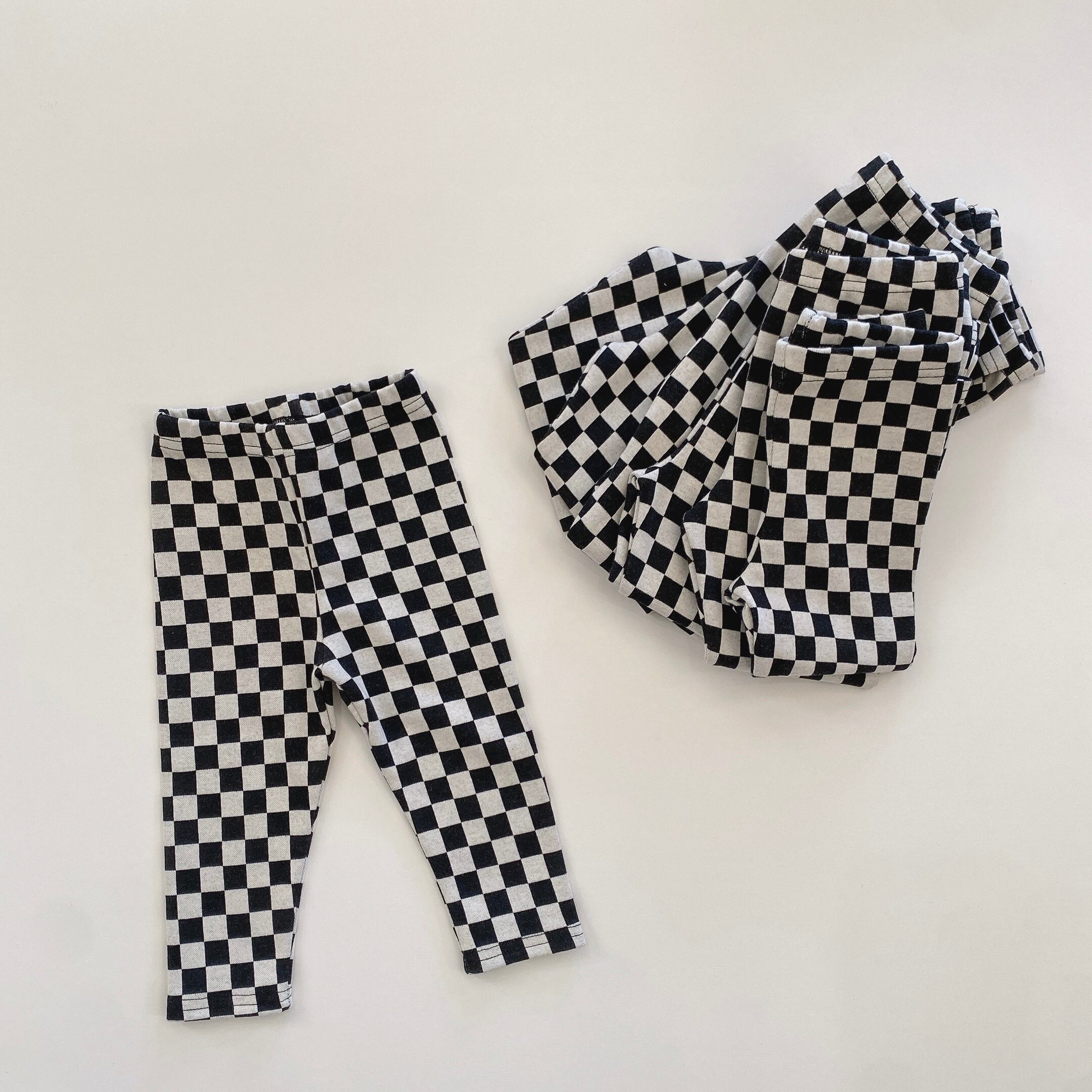 チェッカーレギンス