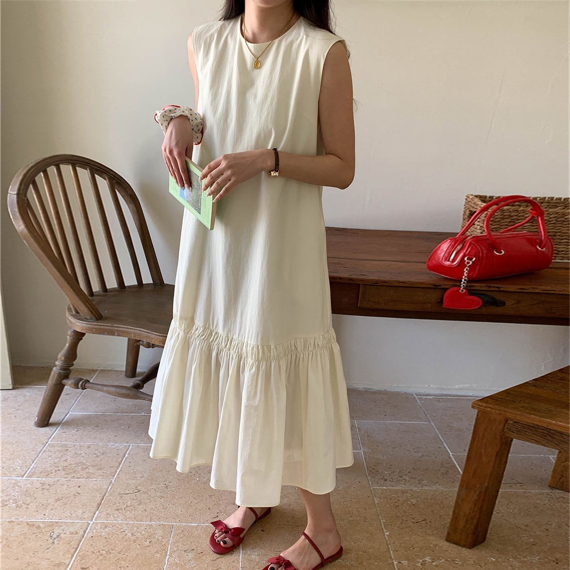 2020SS MONCLER ノースリーブ ワンピース フリル ロゴテープ dress】ノースリーブワンピース M32972 | nanastyle