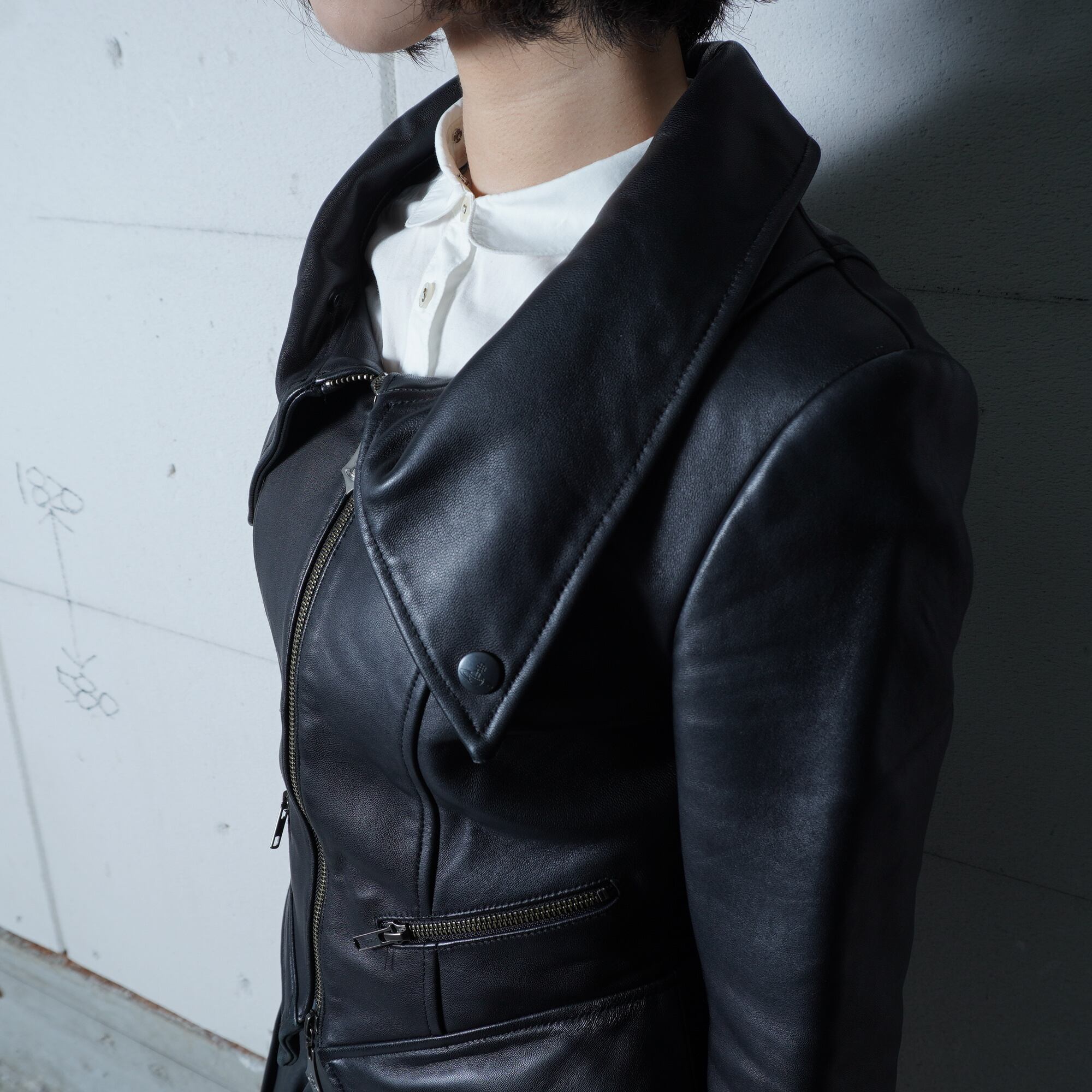 希少　ヴィンテージ　ヴィヴィアンウエストウッド　レザージャケット　ラム皮 Vivienne Westwood】ヴィヴィアンウエストウッド オーブロゴジップ