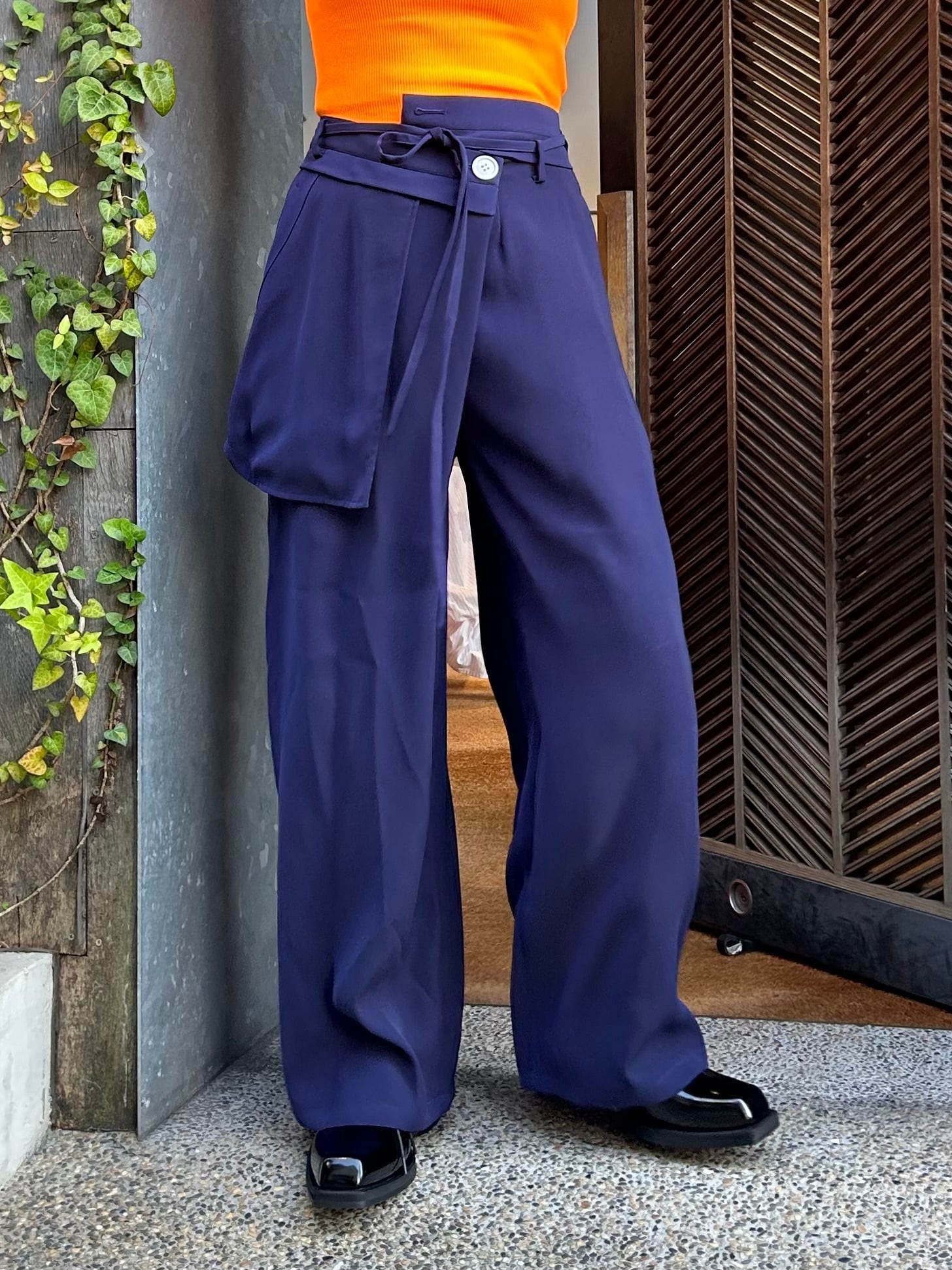 24AW】ENFOLD エンフォルド /BELT WIDE ASYMMETRY-TROUSERS 24AW】ENFOLD エンフォルド /BELT WIDE ASYMMETRY-TROUSERS
