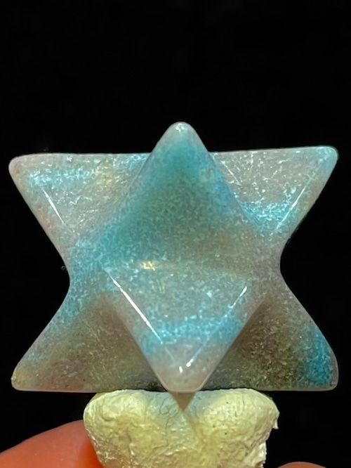 4) 妖精の石「トロレアイトinクオーツ」マカバ