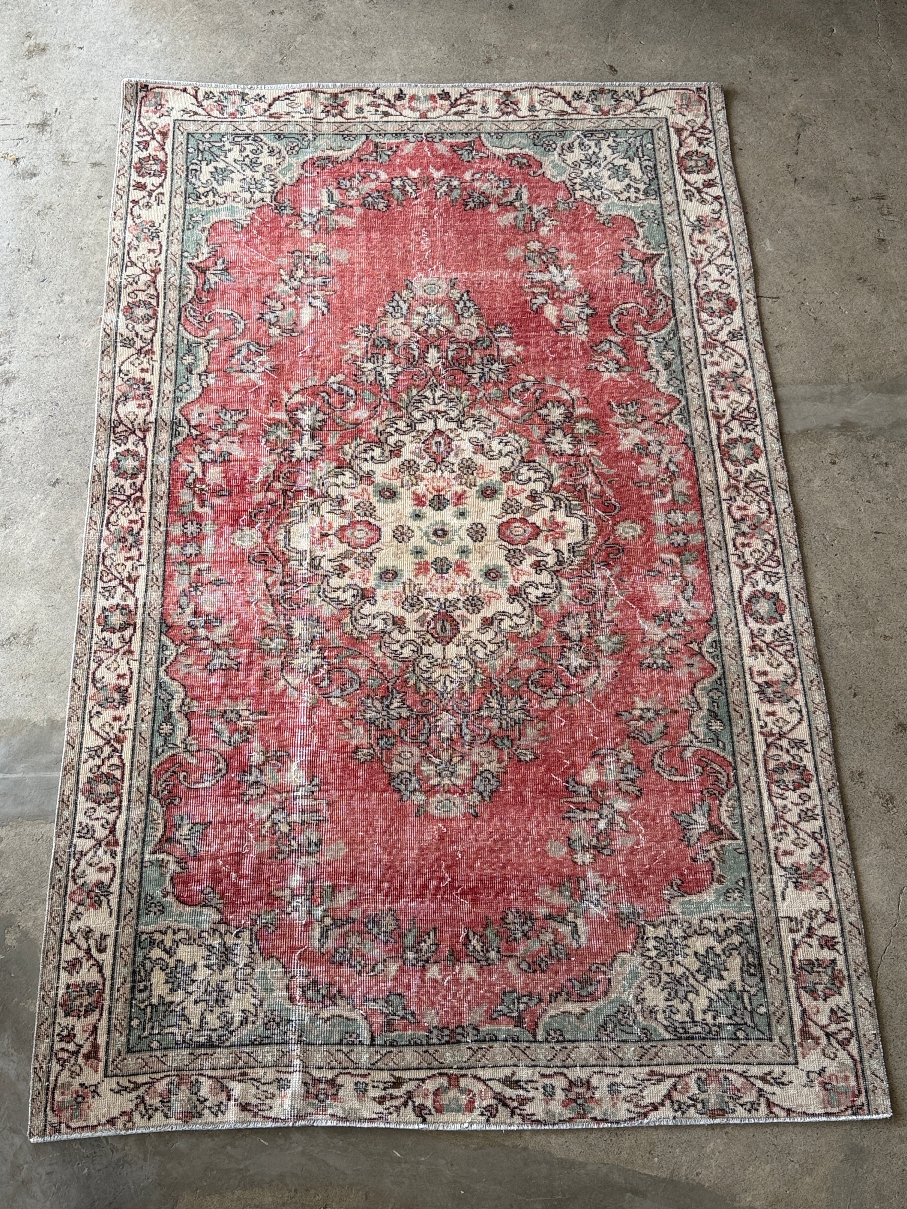Antiques&Crafts880