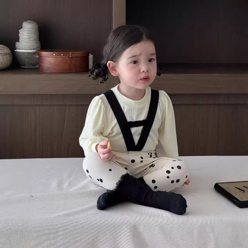 【BABY】秋新作 ドット柄サロペット
