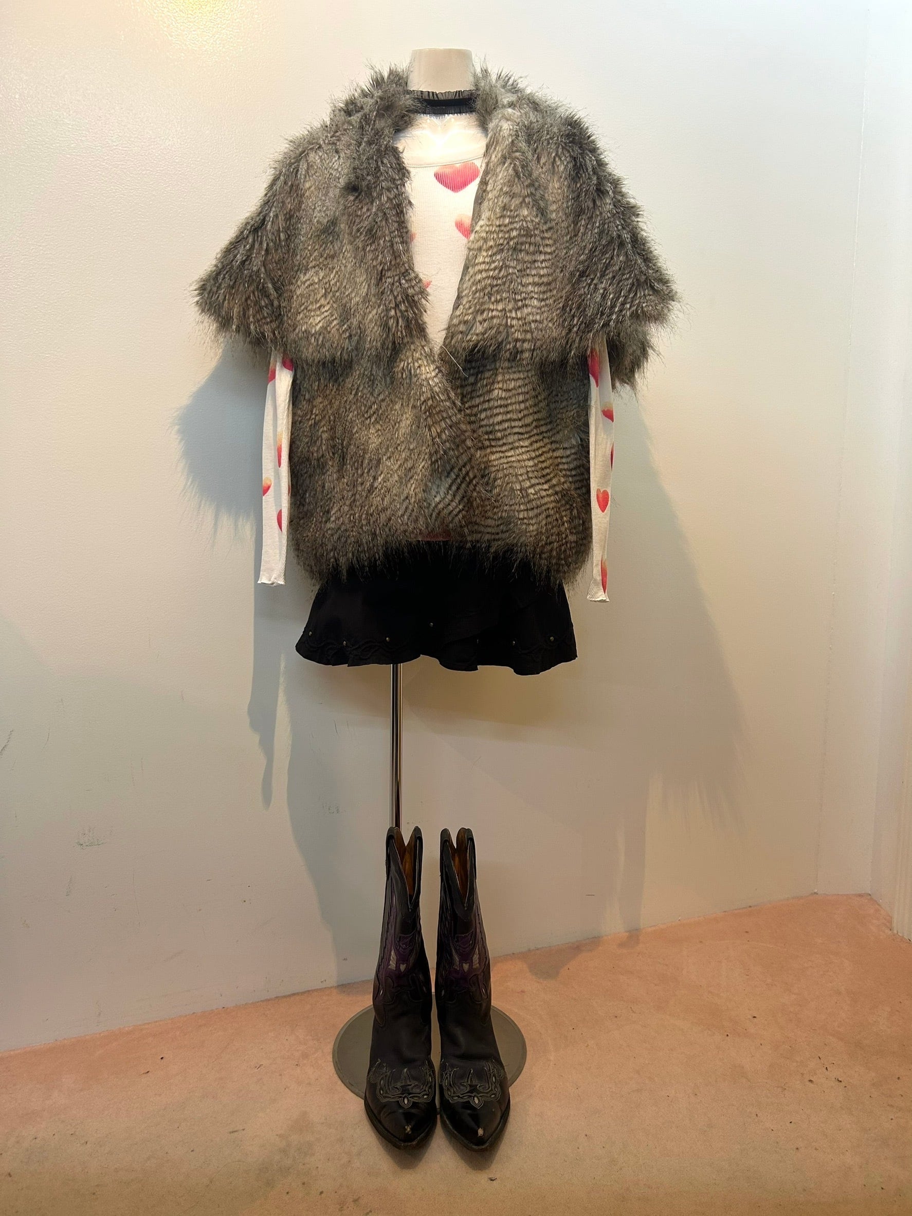 Fur vest