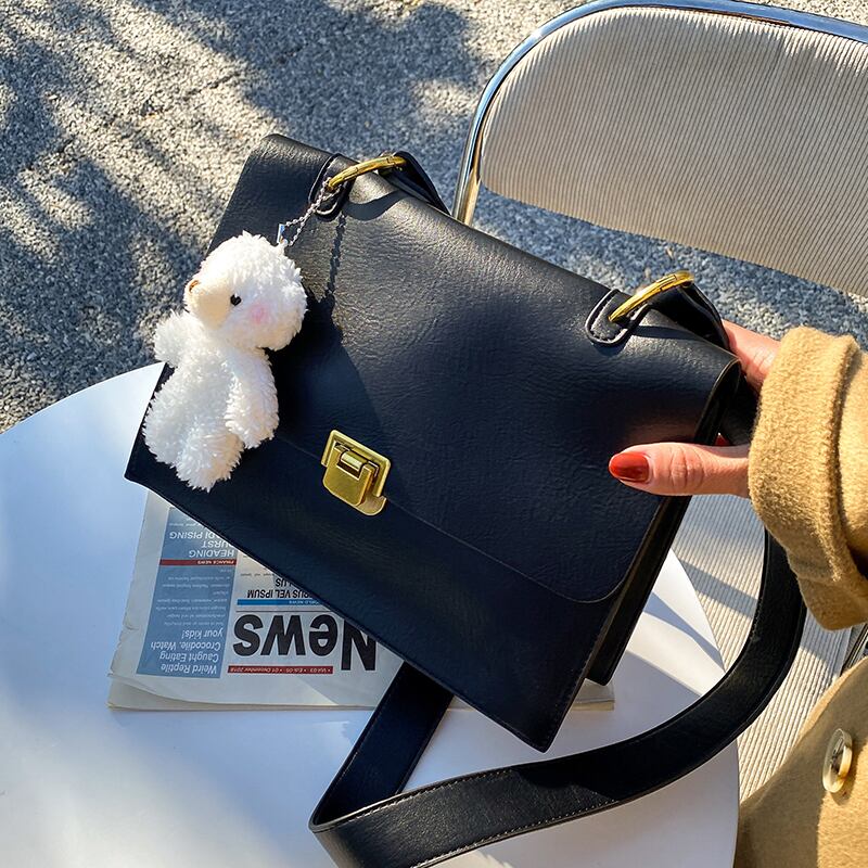 スタンダードオータムウィンタースタイルワンショルダー レトロ 秋物 冬物 スクウェア メッセンジャーバッグ Tiancai_Wing_Bag90724934954
