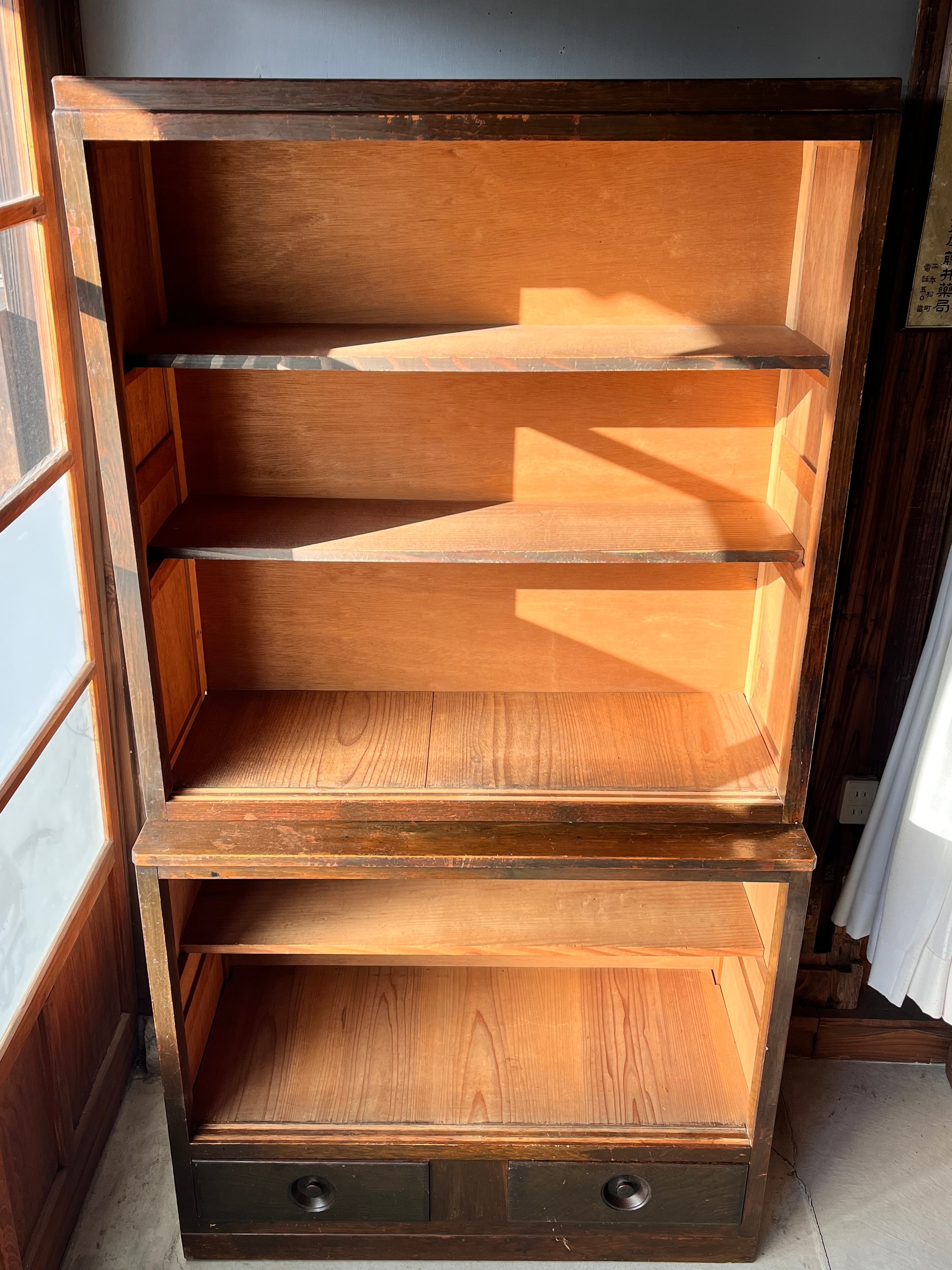 ダイヤガラスの食器棚 | Legacy Market［レガシーマーケット］｜古道具