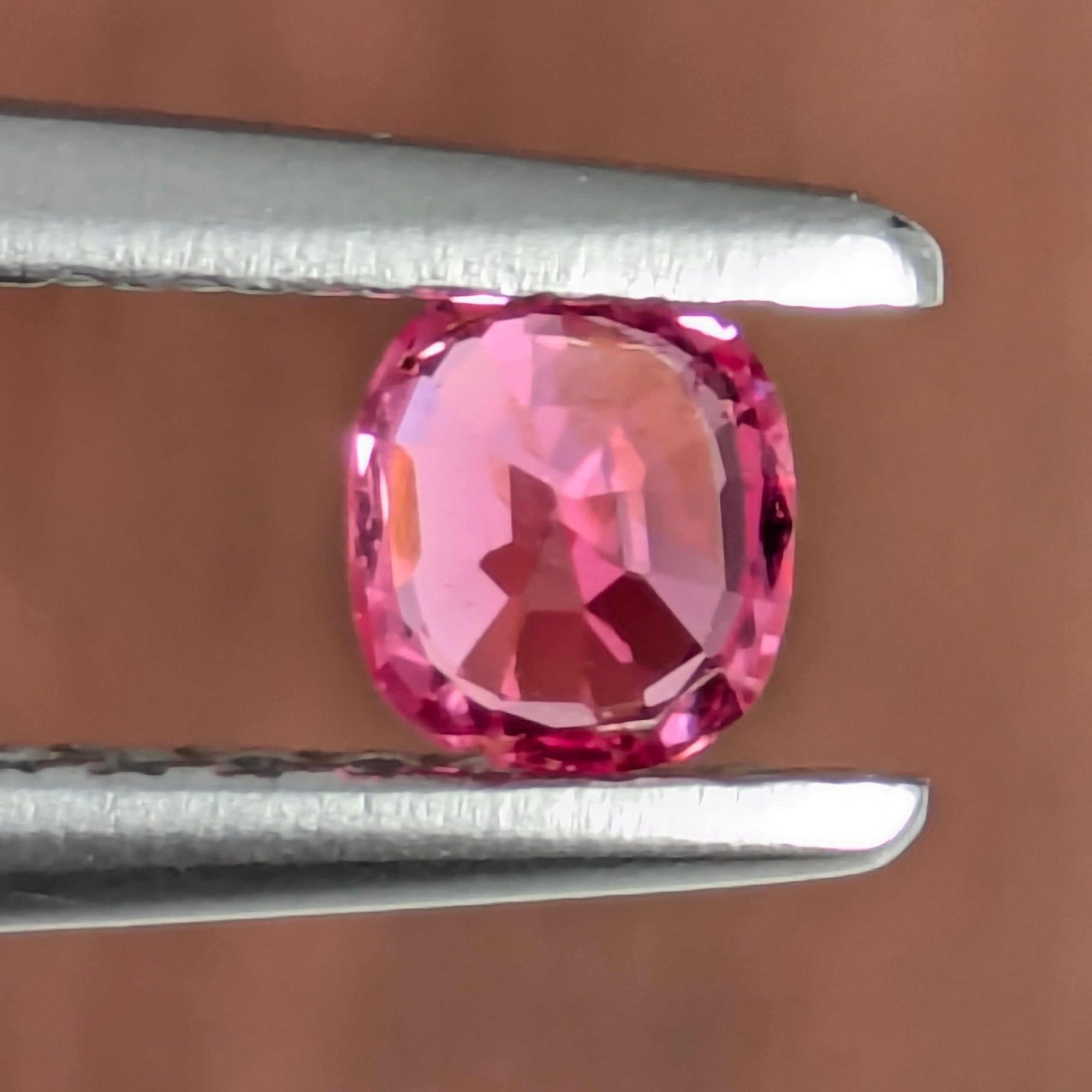 ピンクスピネル ルース ミャンマー・モゴック産 【0.22ct】 PRO208431