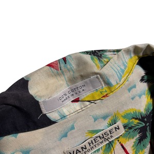 VAN HEUSEN black cotton hawaiian shirt