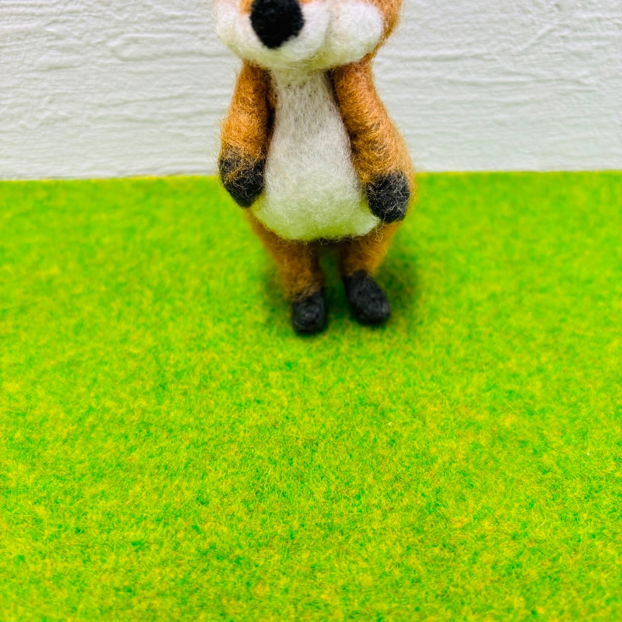 羊毛フェルト キツネさん 置物 | トイロ｜水引・羊毛フェルト