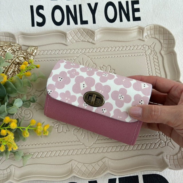 シンプル仕様のミニ財布・スマイルフラワー