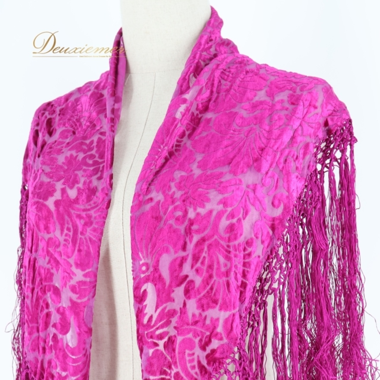 フラメンコ 衣装 ソニアジョーンズ SONIA JOHNES シージョ ピキージョ ベロア フレコ フリンジ レース 軽い ダンス パーティ 装飾 飾り 紫 パープル系 高級感 フェスティバル セレモニー 舞台衣装 ダンス衣装 おしゃれ コスチューム 高級感 薄手