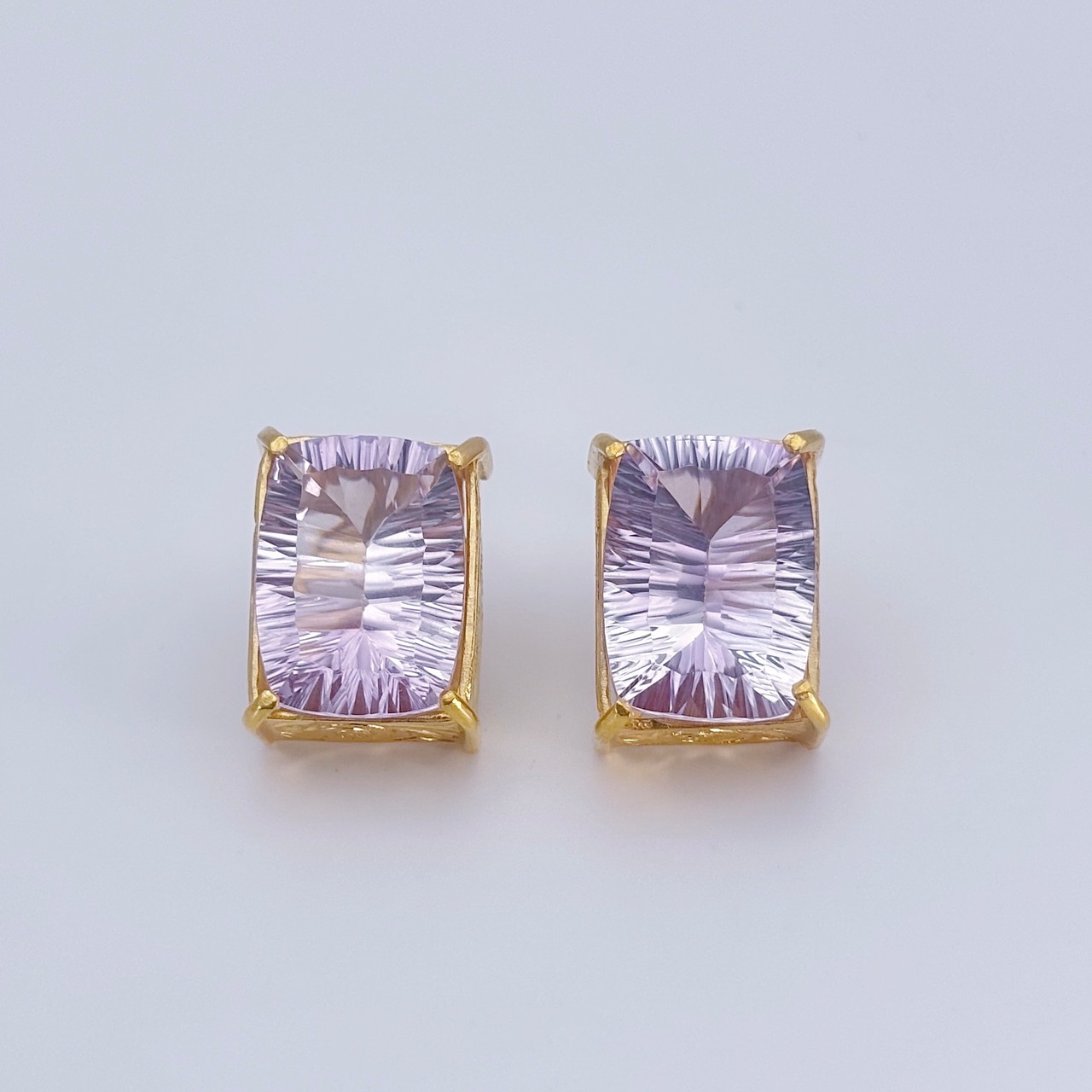 Gemstone Earrings -Amethyst / Gold-