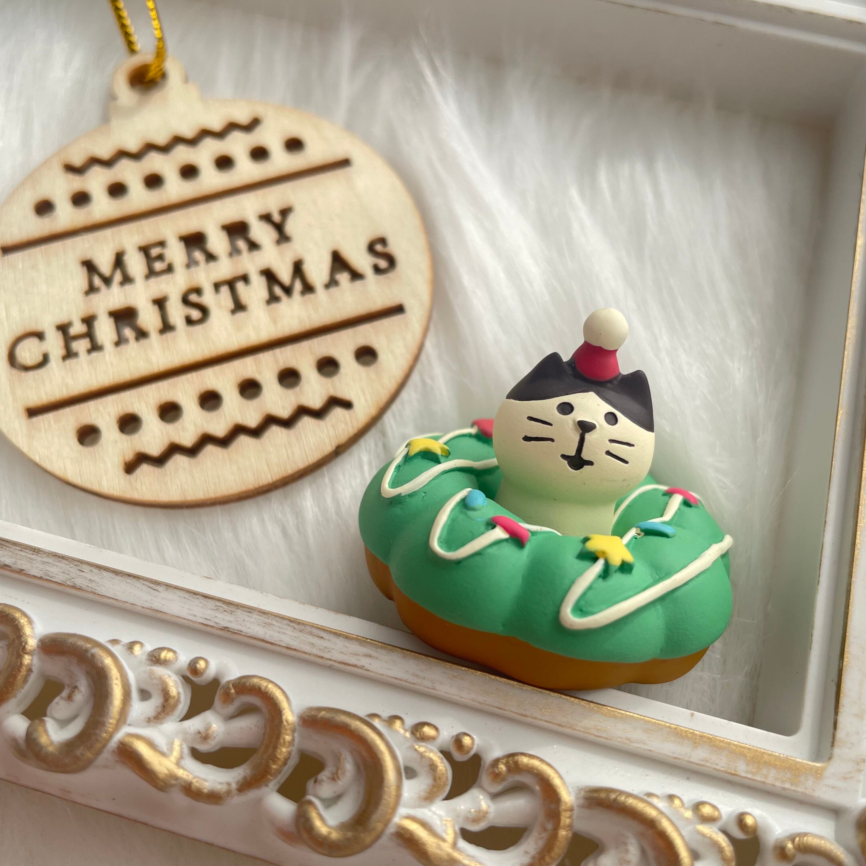 concombre｜コンコンブル｜にゃんドーナツリース 猫雑貨 ねこ ネコ クリスマス ディスプレイ 収集癖 コレクション