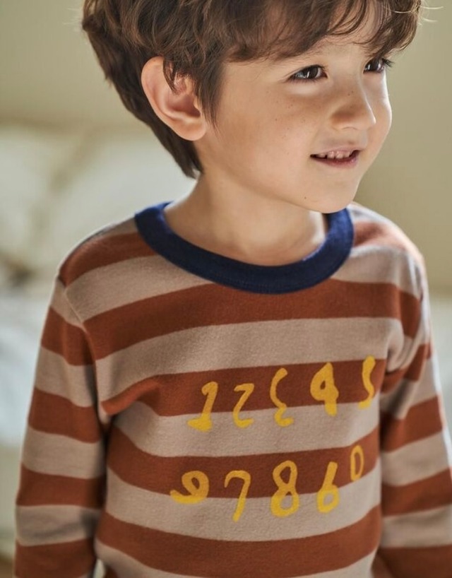 #4【取寄せ】GREENTOMATO トップス ボーダー 長袖  韓国 韓国子供服 こども こども服   男の子 ボーイ boy  冬服 春服 冬 春 子ども服 ベビー服 キッズ服 韓国 可愛い カワイイ80cm 90cm  100cm 110cm 120cm baby kids ベビー  キッズ  ブラウン グレー ブラック