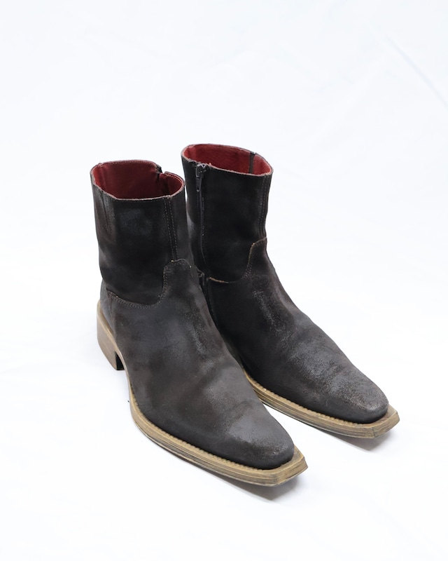 pointed toe lether boots