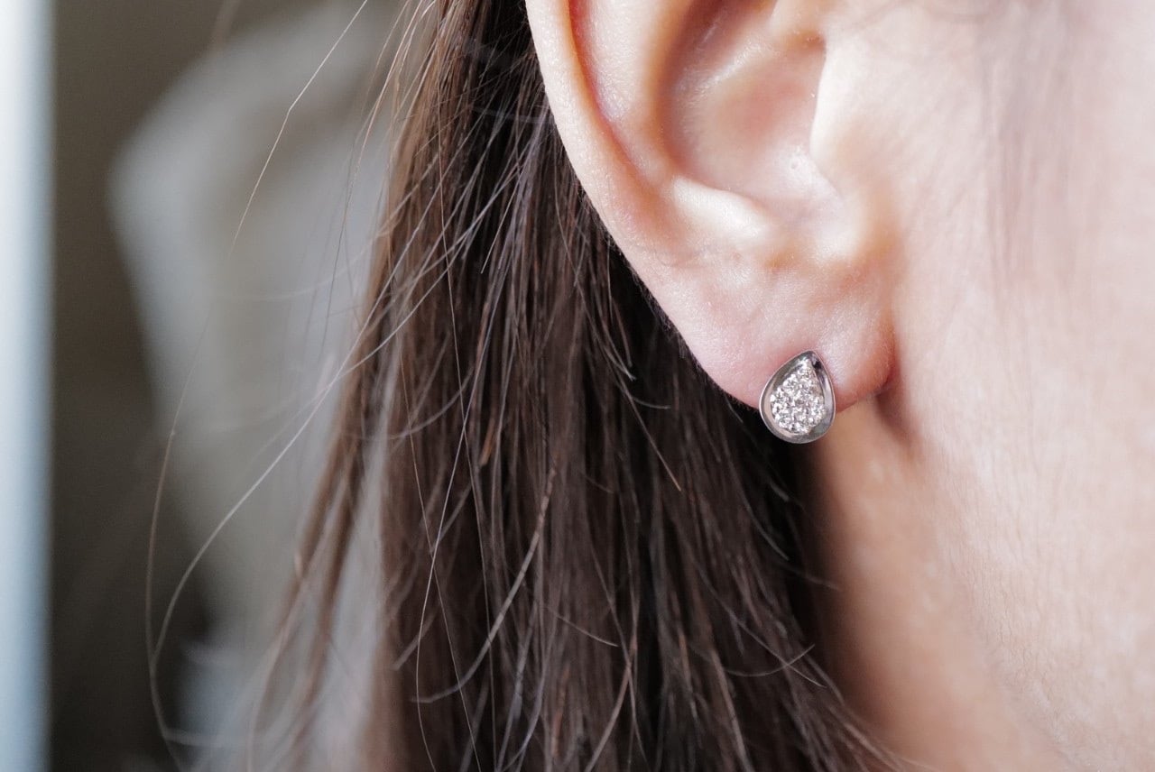 newelyダイヤモンドピアス 【公式通販】