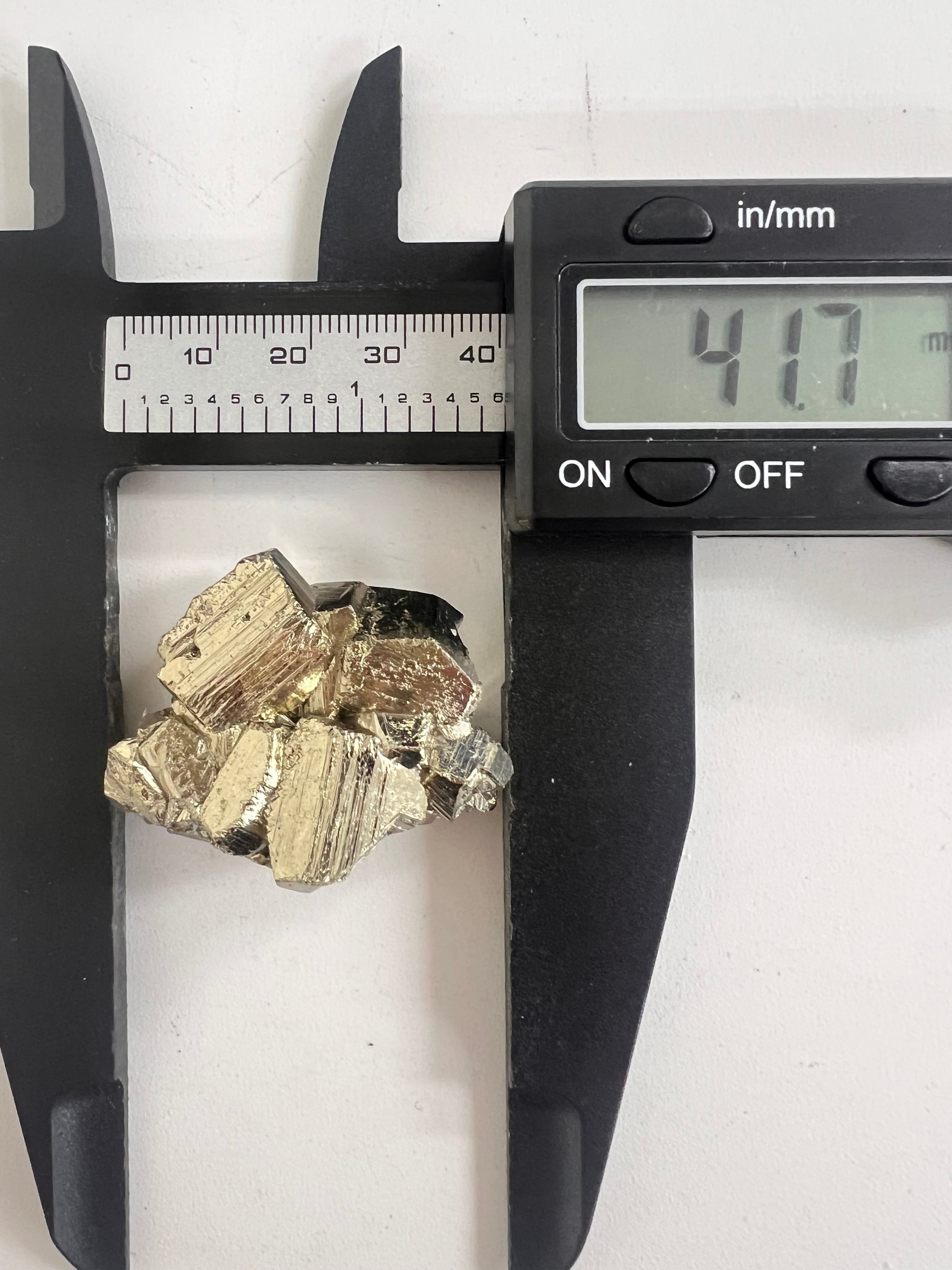 ⭐パイライト（黄鉄鉱） | クリスタル・ワールド御徒町店