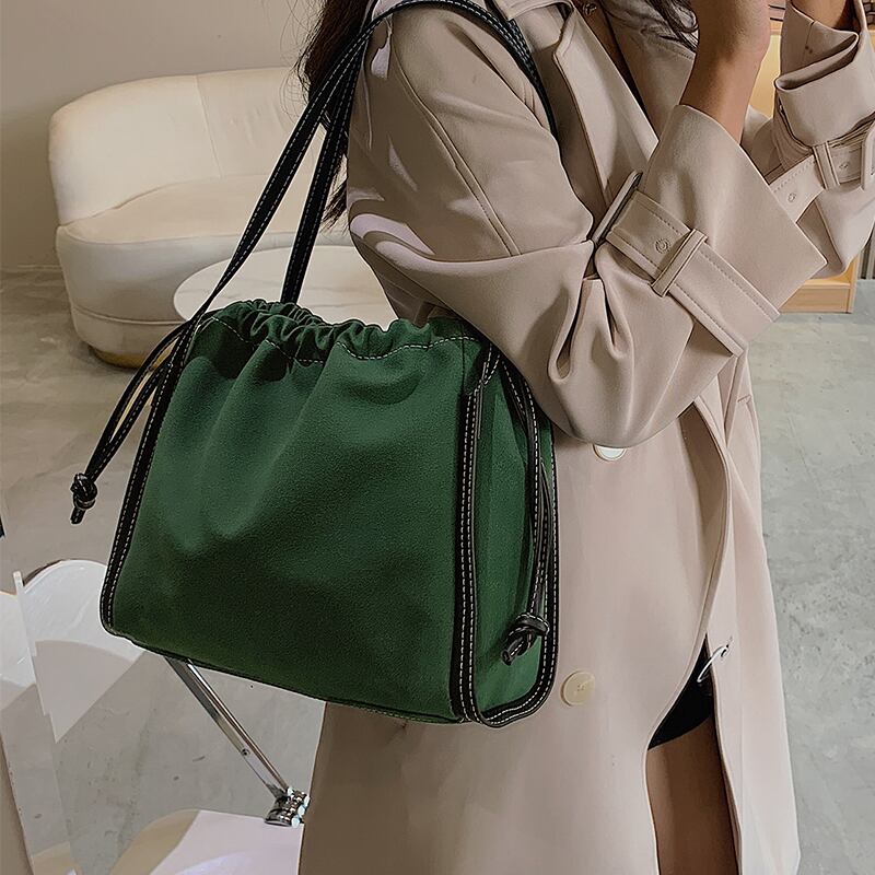 ショルダーバッグオータムウィンター レッド 秋物 冬物 Tiancai_Wing_Bag12342133222