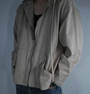 Lightweight Beige Hooded Jacket