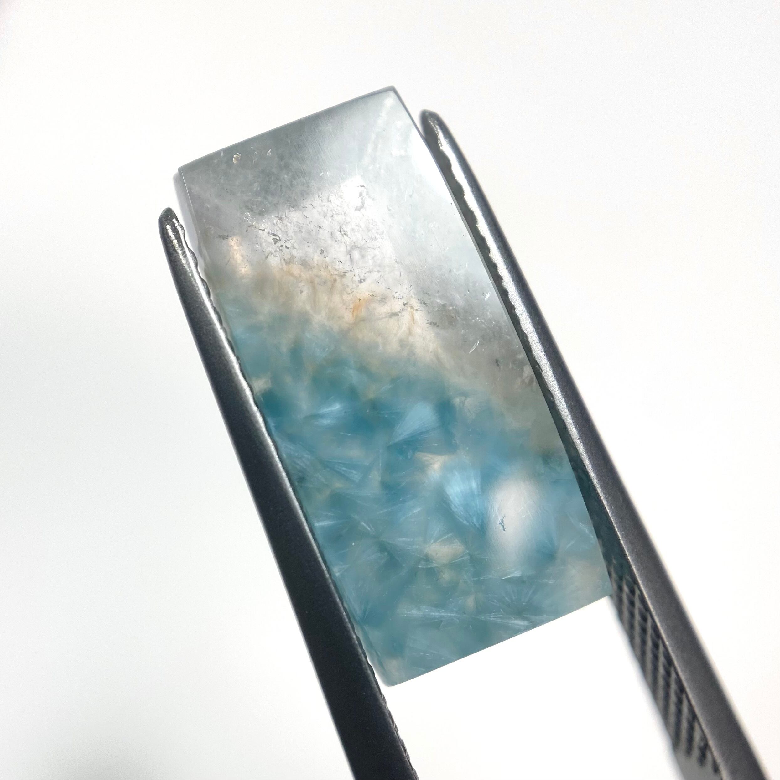 珍しいバイカラーギラライトインクオーツ