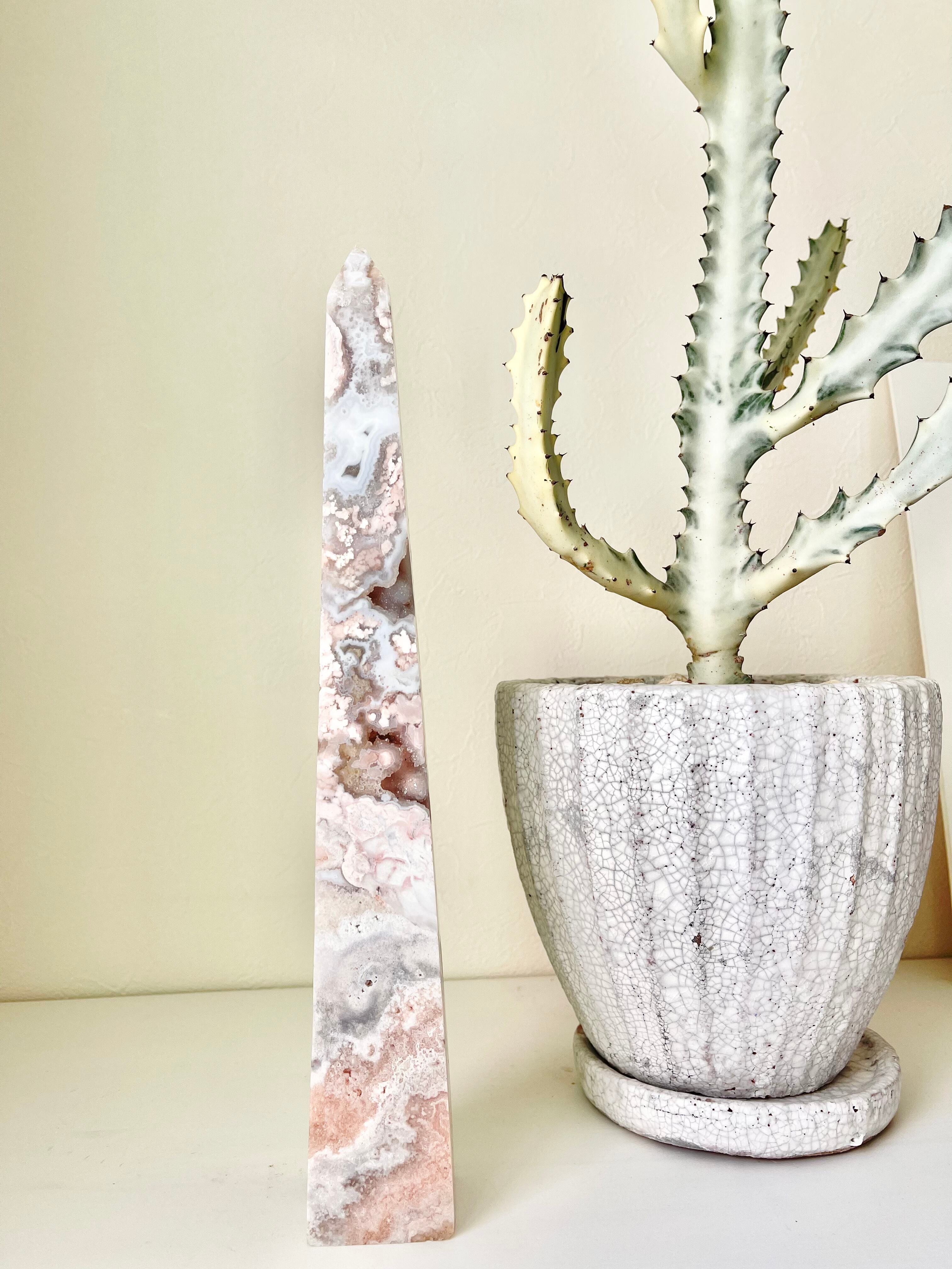 Pink amethyst tower 35cm