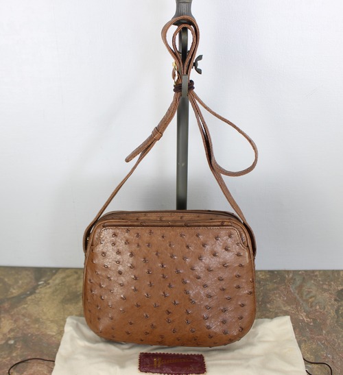 .HAMANO OSTRICH LEATHER SHOULDER BAG/濱野オーストリッチレザーショルダーバッグ 2000000039657