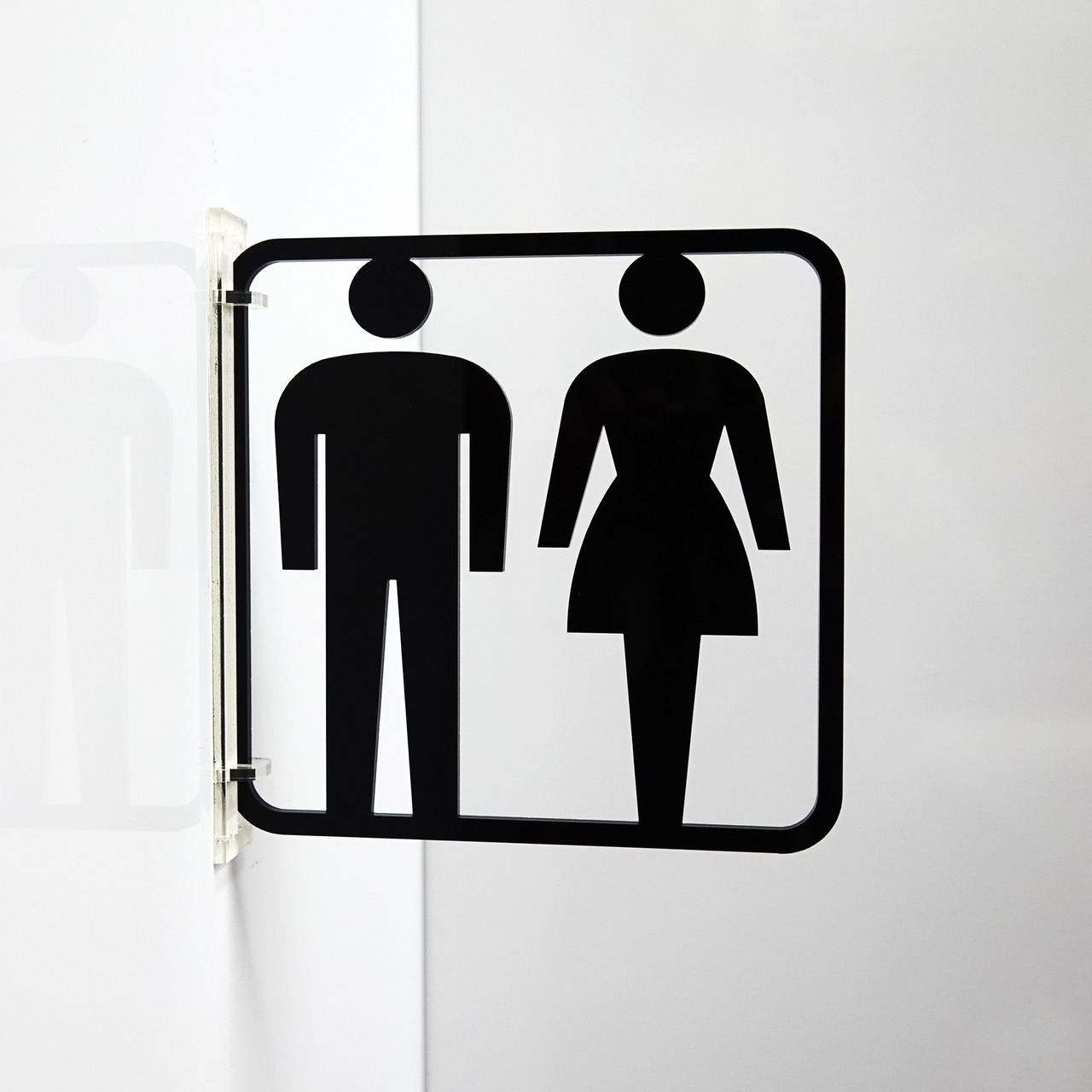 ツケレルン（3Wayピクトサイン）軽量 アクリル 突き出し 看板 （黒 男女並びトイレサイン 05）3way-0027 - 1