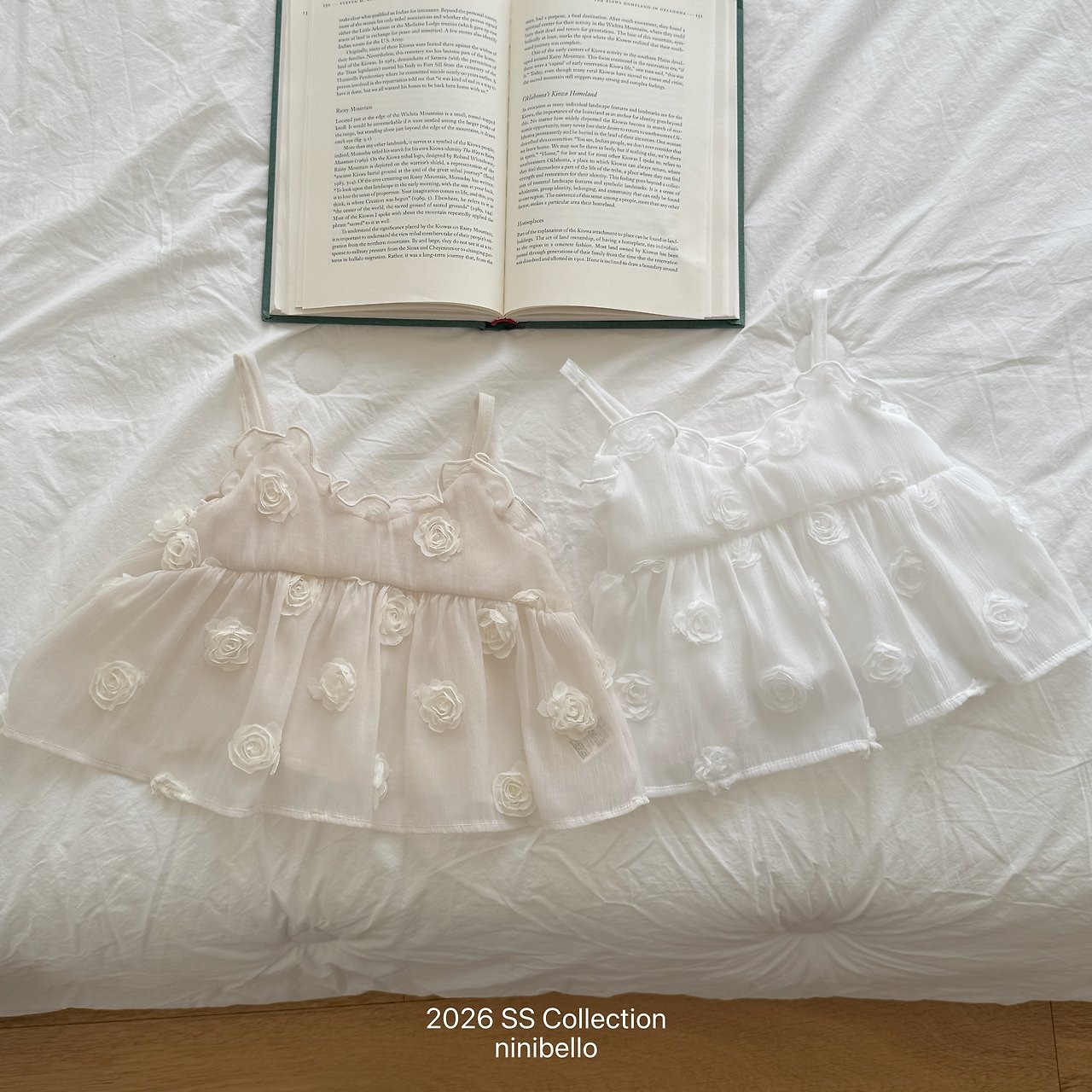 [ninibello] Flower cluster bustier / [니니벨로] 꽃송이가뷔스티에