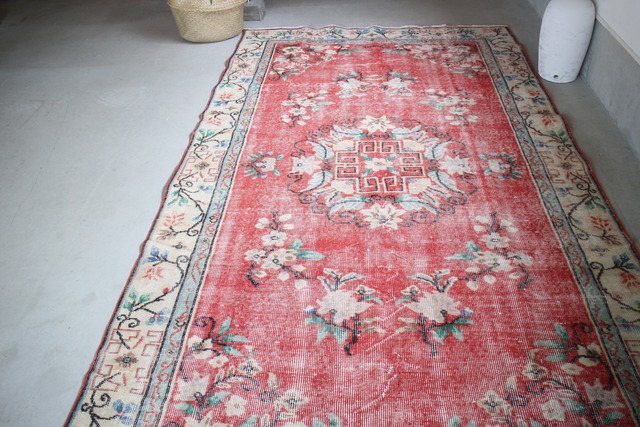 Turkish rug 277×156cm No263
