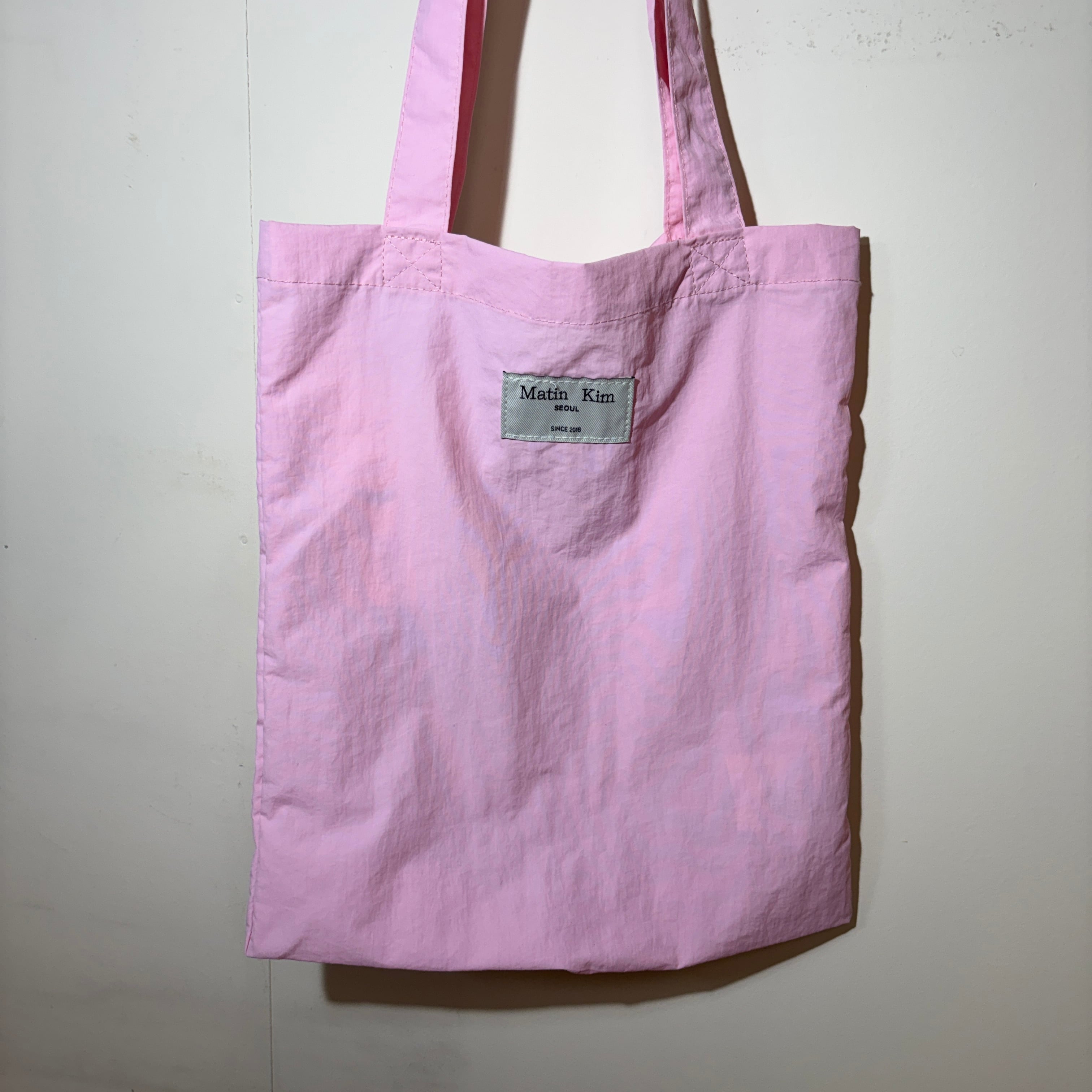 MatinKim 2WAY トートバッグ ピンク Matin Kim】マーティンキム ロゴ トートバッグ ピンク 韓国限定 タグ