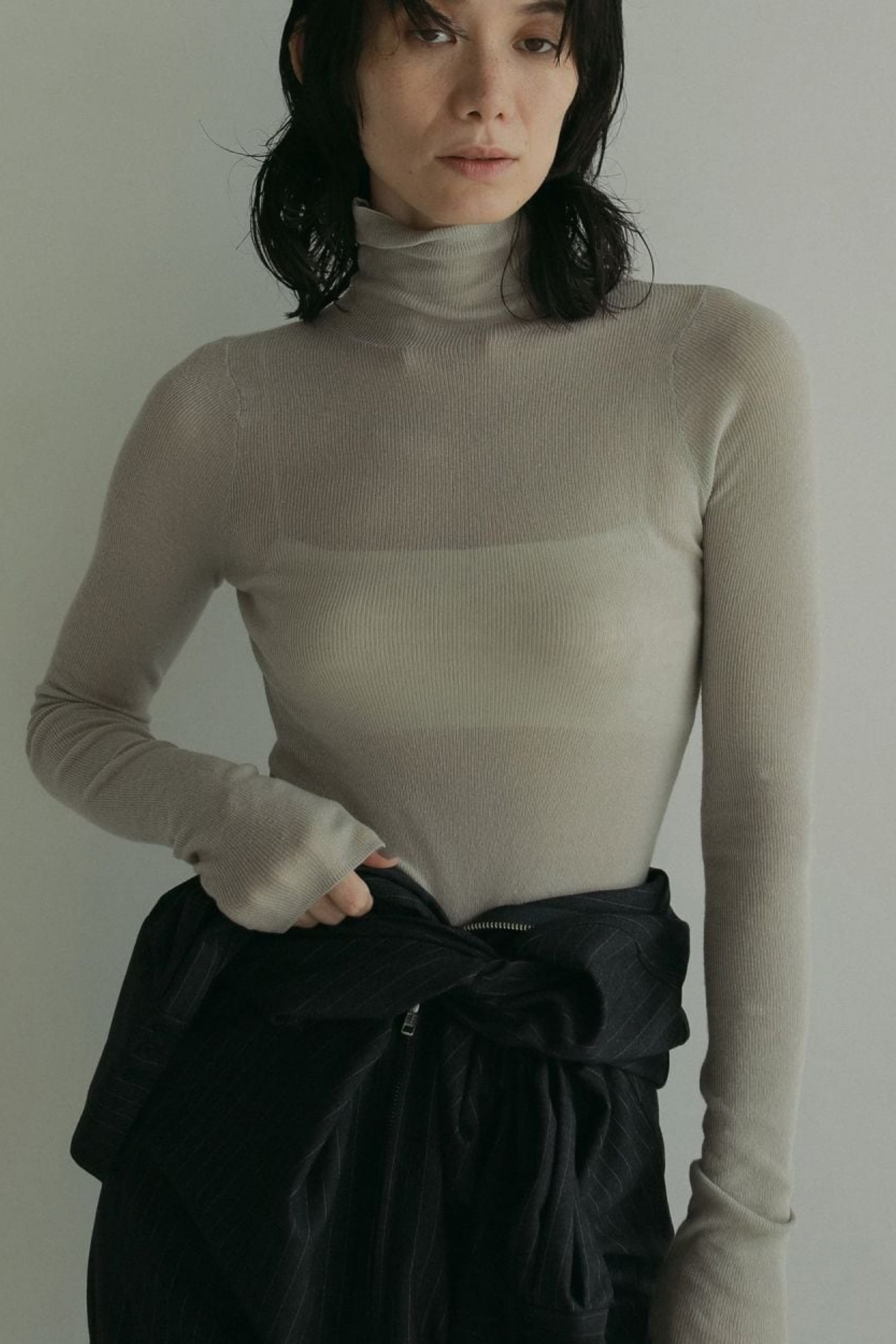 ànuke Cupin Tube Bratop カップインチューブブラトップ White