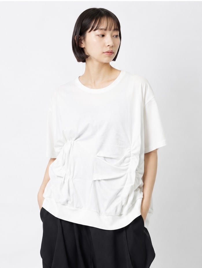 gomme |シャーリングTシャツ(ギャザーが印象的⭐︎)