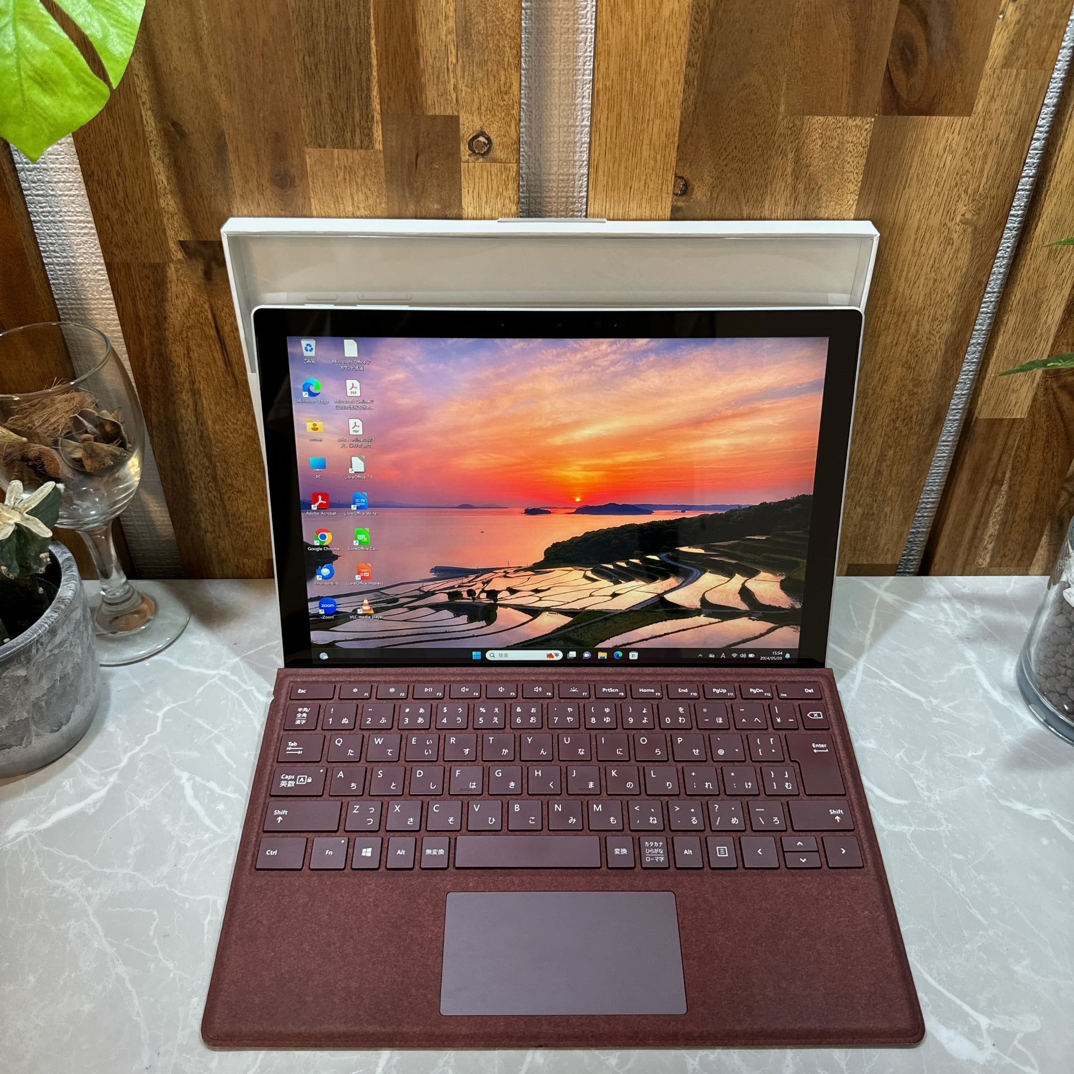 Surface Pro7 メモリ4GB / SSD128GB