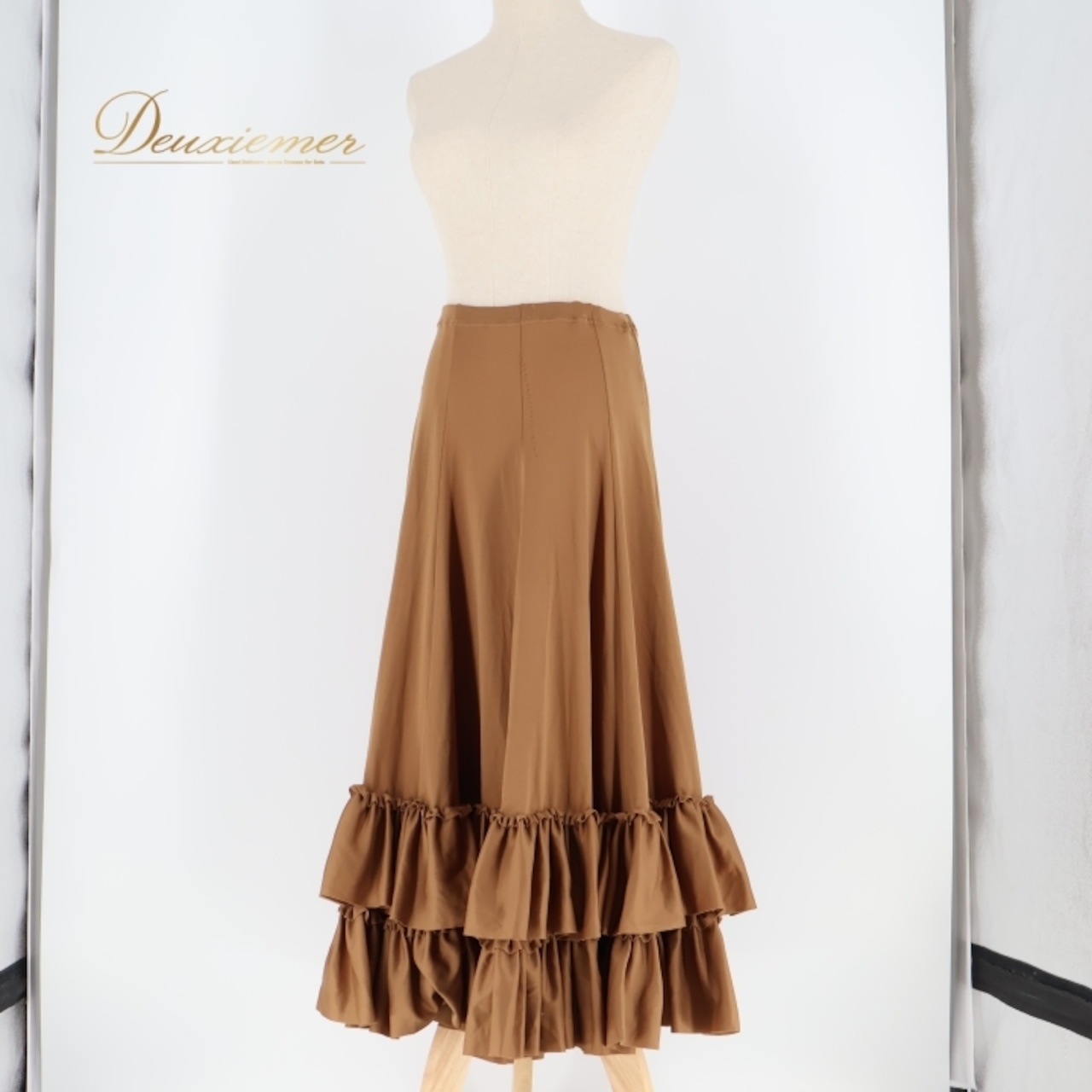 フラメンコ 衣装 ファルダ スカート 無地 茶色 ボランテ フリル 無地 レッスン 練習着 ダンス パーティ 発表会 ペチコート ベージュ カーキ ブラウン系 ベージュ系 カーキ系 フリルスカート おしゃれ ファッション 大人 可愛い レディース フラメンコダンス ステージ衣装 ダンス衣装ダンス発表会