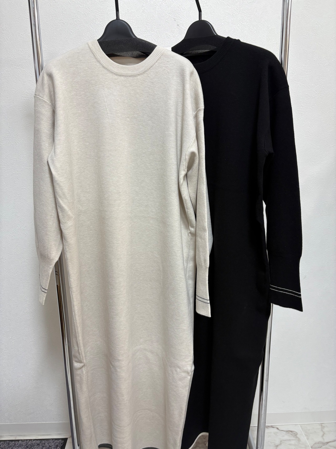 hunch やわもちヤーン配色クルーネックワンピース　WOQ7011