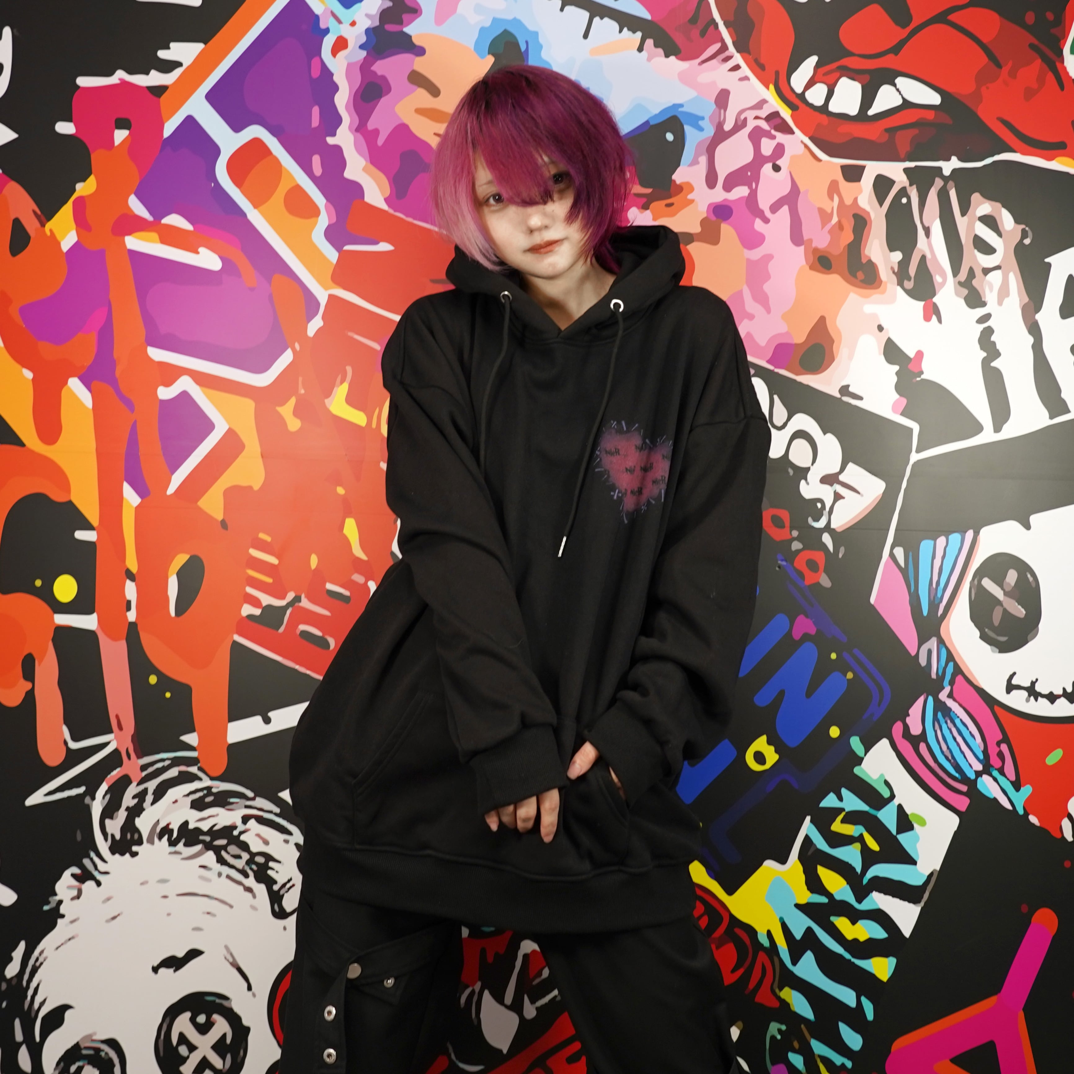 先着39点限定新作先取60％OFF】防寒Glitchy Heart Hoodie | NIER CLOTHING