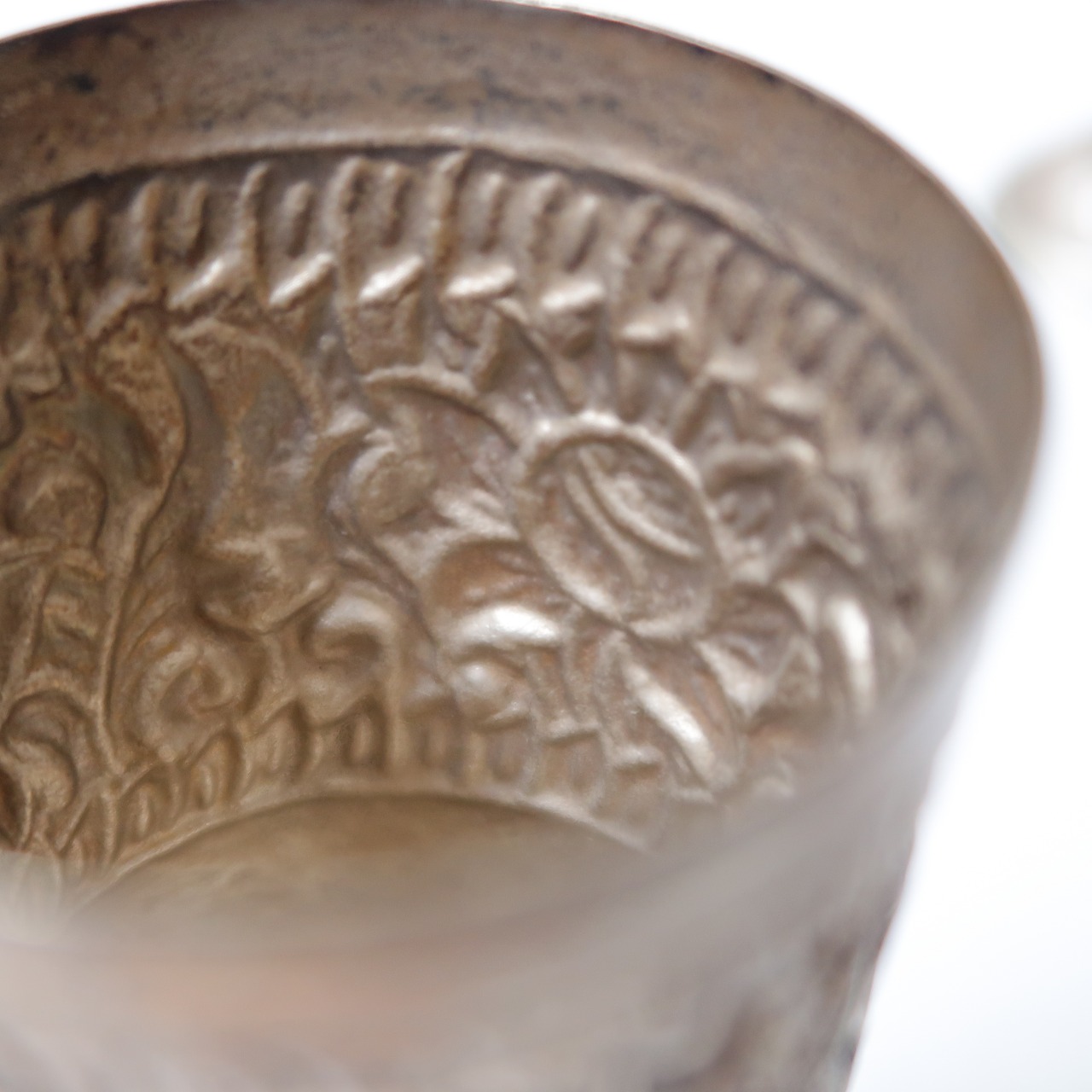 カレー屋さんで出てきそうなグラス