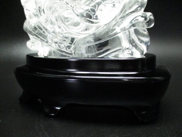 高級彫刻品　天然水晶龍　no,10