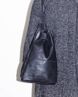 leather bucket bag