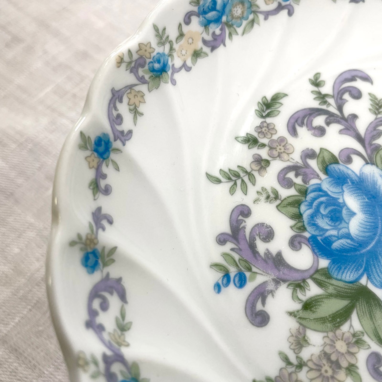 小ぶりのコンポティエ　コンポート　青花咲き乱れ　リモージュ　Limoges Authentique 12twdf16