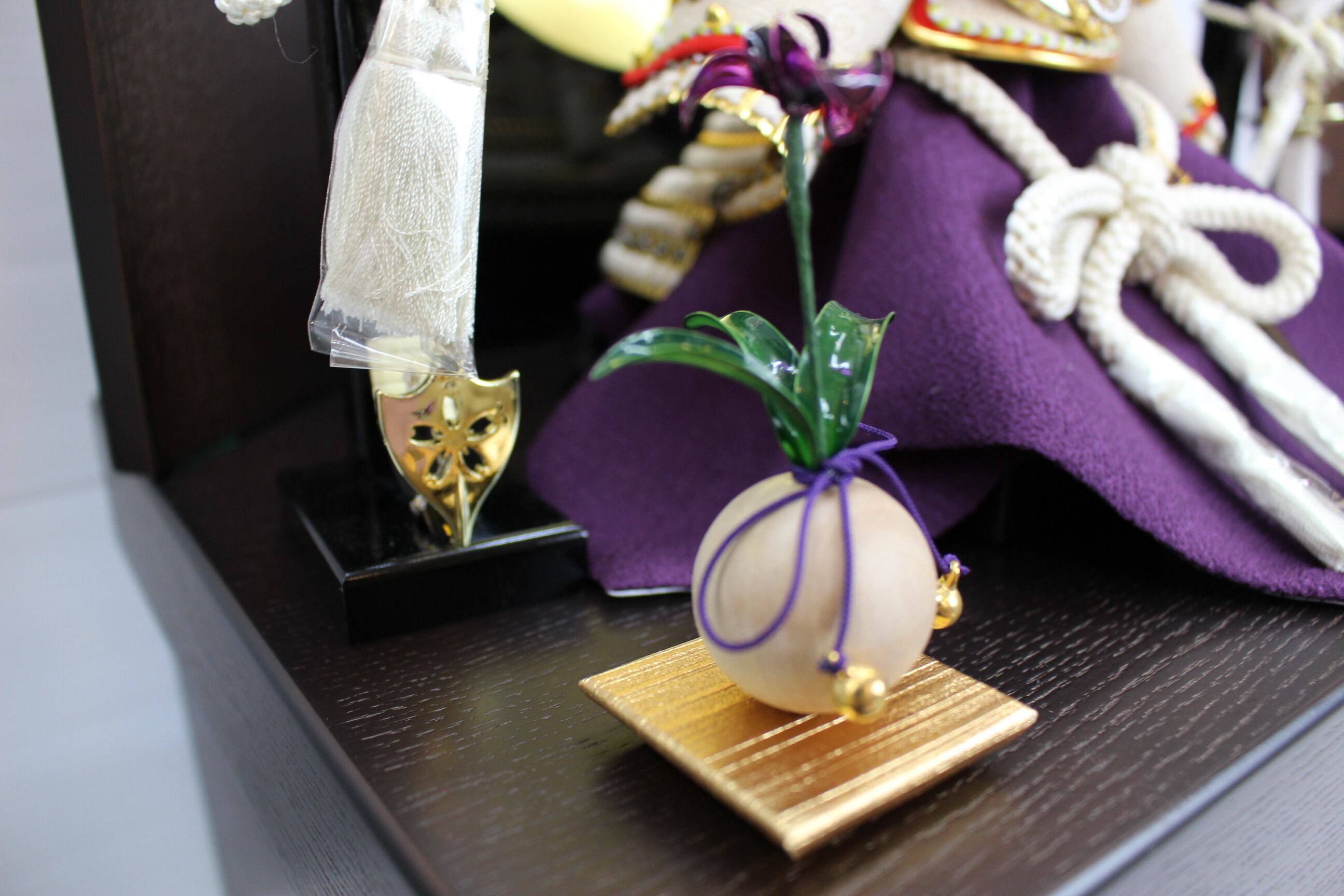 兜飾り 翠鳳「HIKARI」印伝鹿革・収納compact | SHIMADA DOLL