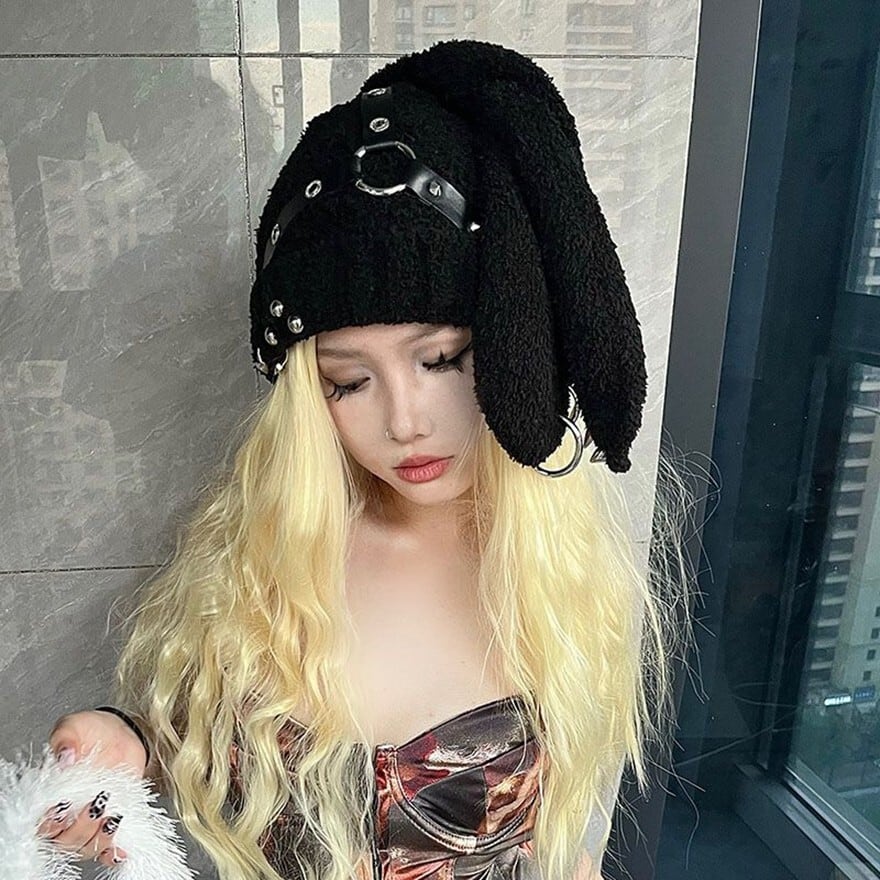 地雷系 うさ耳 ニット帽 パンク 推し活 ライブ 参戦服コーデ