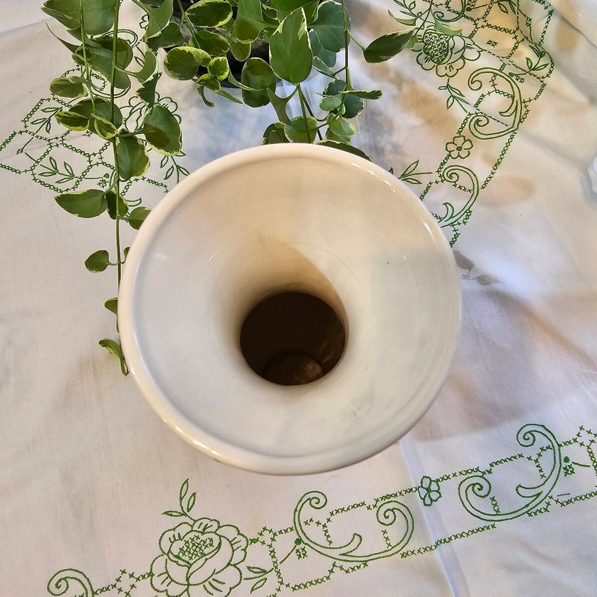 ハンガリー 手描きの花柄 フラワーベース | kolbenova