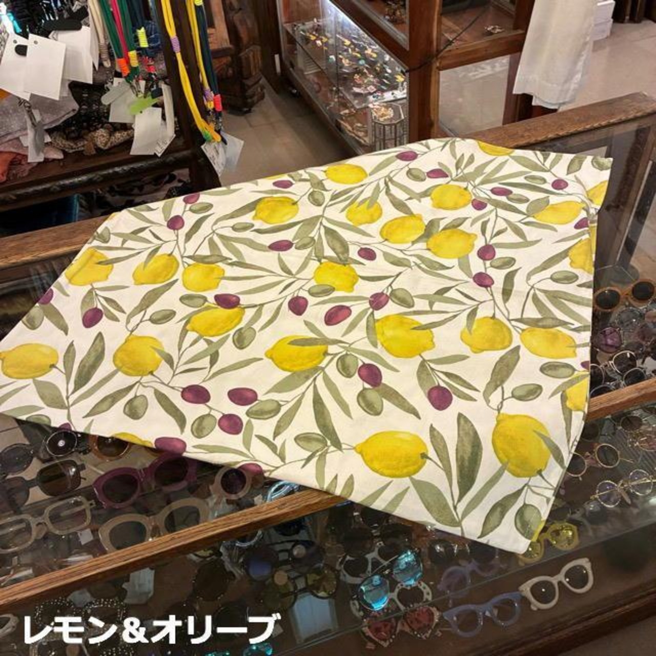 イタリア　カフェリアテーブルクロス　140×140cm　全6種　マルチカバー　 コットン　正方形　オレンジ　ホワイト　アウトドア　ガーデン　ロンバルディア