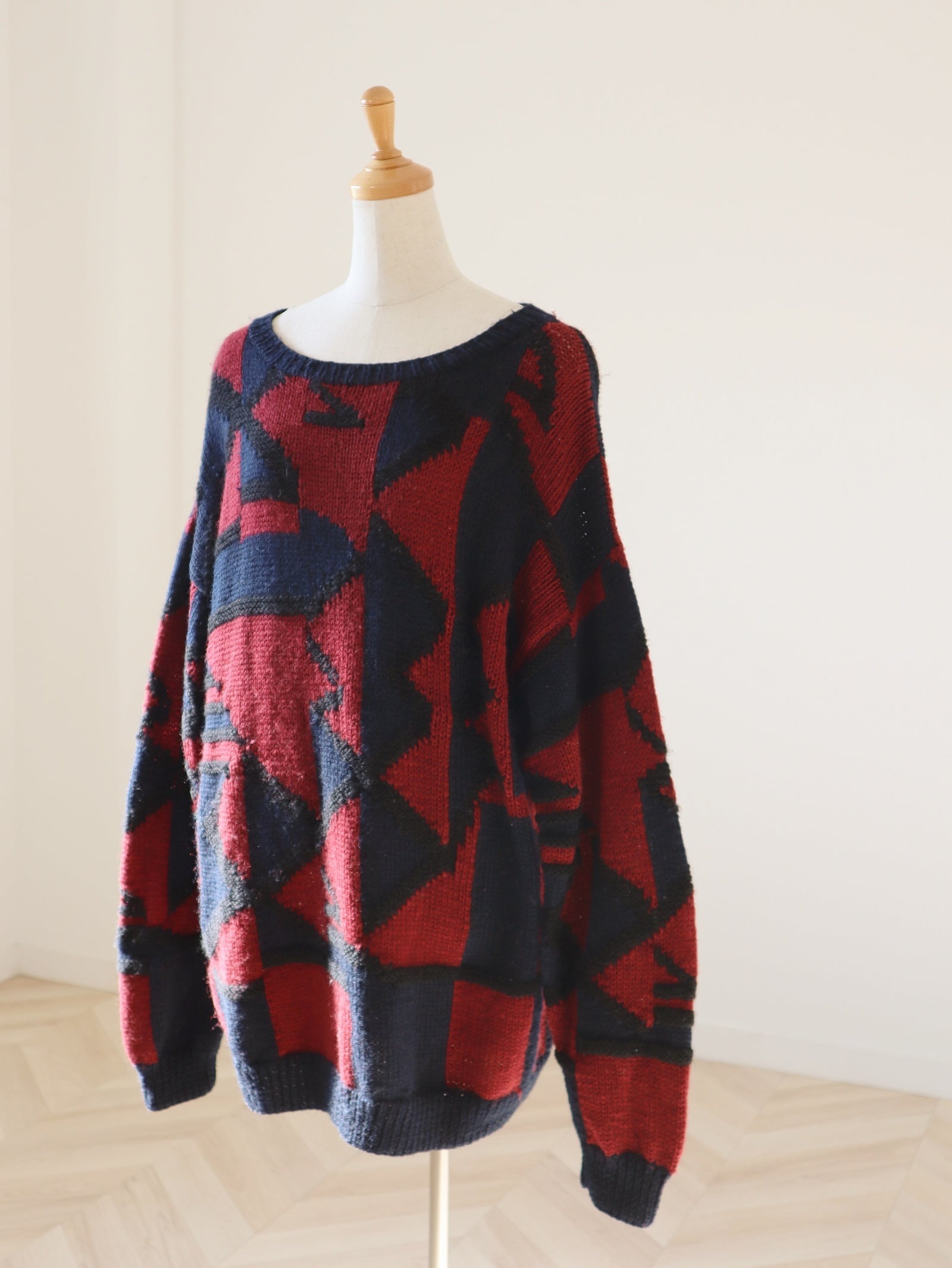 ●geometry jacquard wool sweater