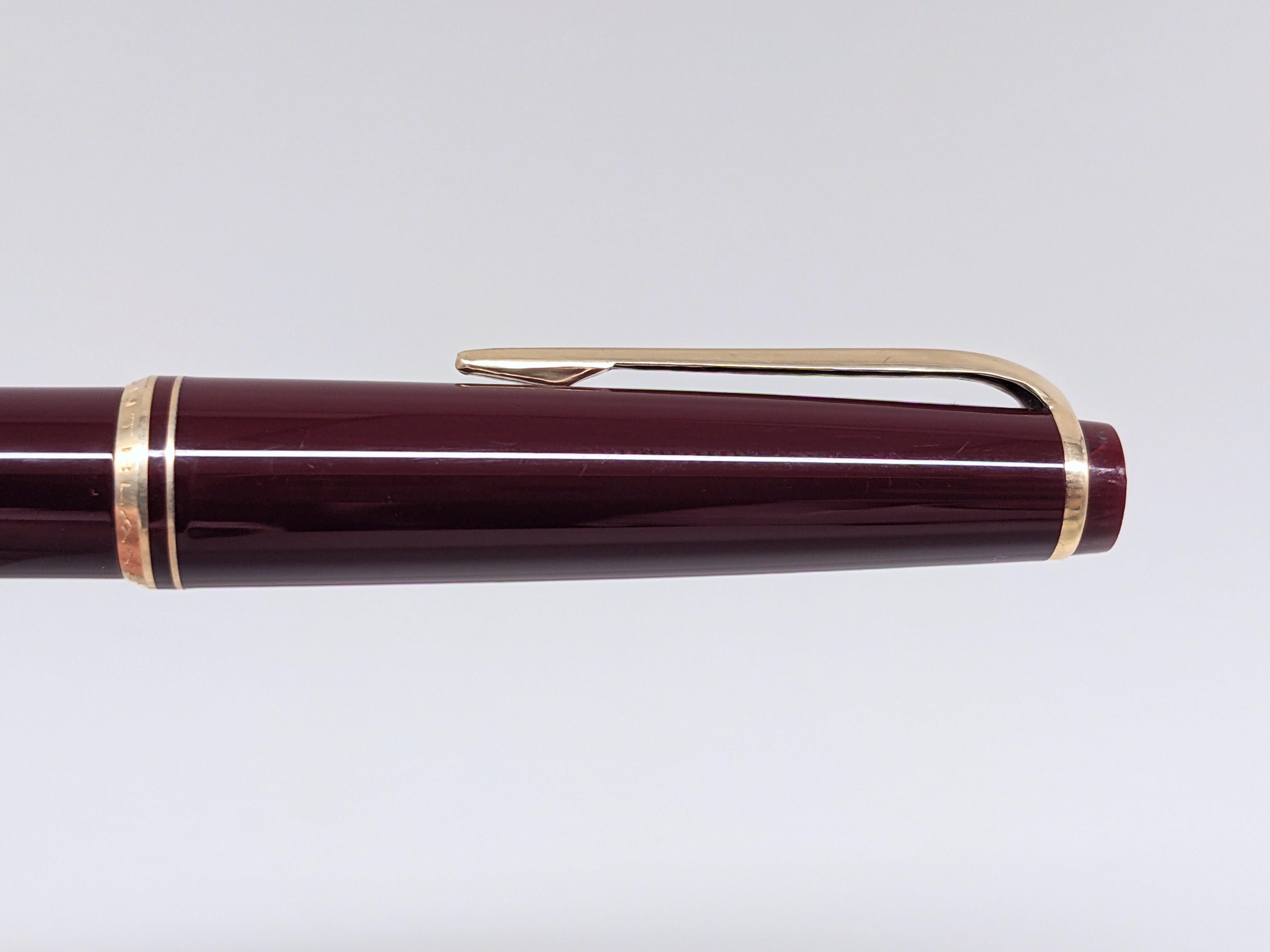 モンブラン no.22 ボルドー 14K 2桁シリーズ 60s モンブラン No 22 ボルドー MONTBLANC No 22 （極細字