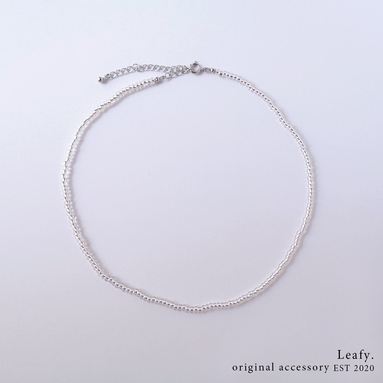 シンプルなクリアビーズのネックレス ビーズネックレス ビーズ