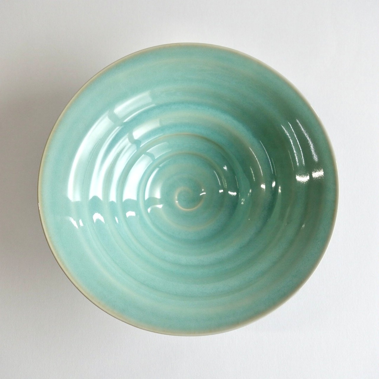 翡翠ろくろ目７寸鉢